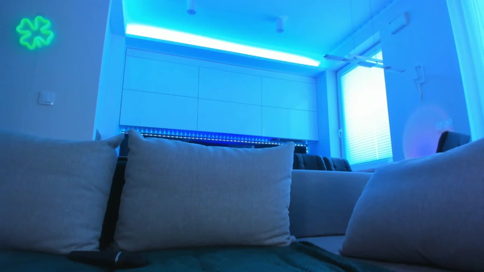 Gallery image thumbnail from Rika_Love's myfreecams stream on, 04/04/2023, 08:38 image 19 of 20