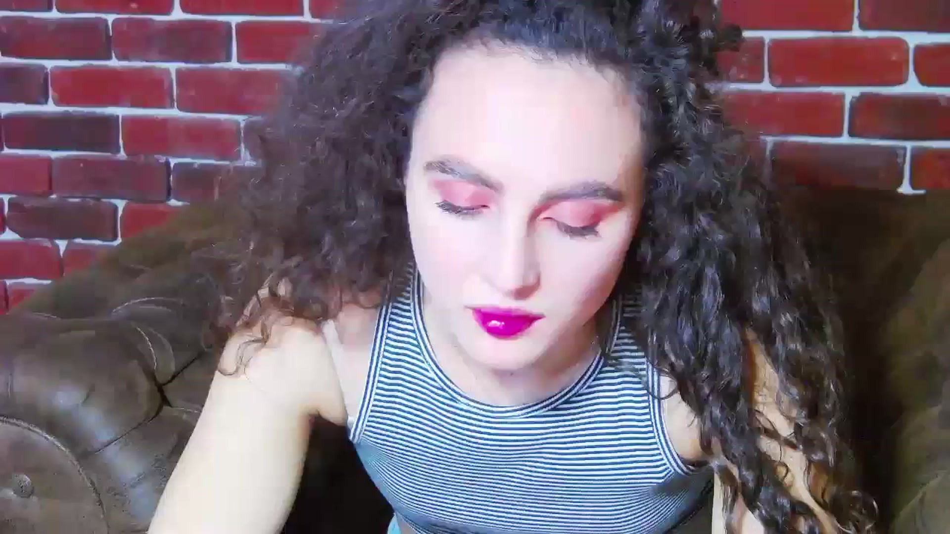 Gallery image thumbnail from Rikki's myfreecams stream on, 11/10/2023, 18:55 image 10 of 20