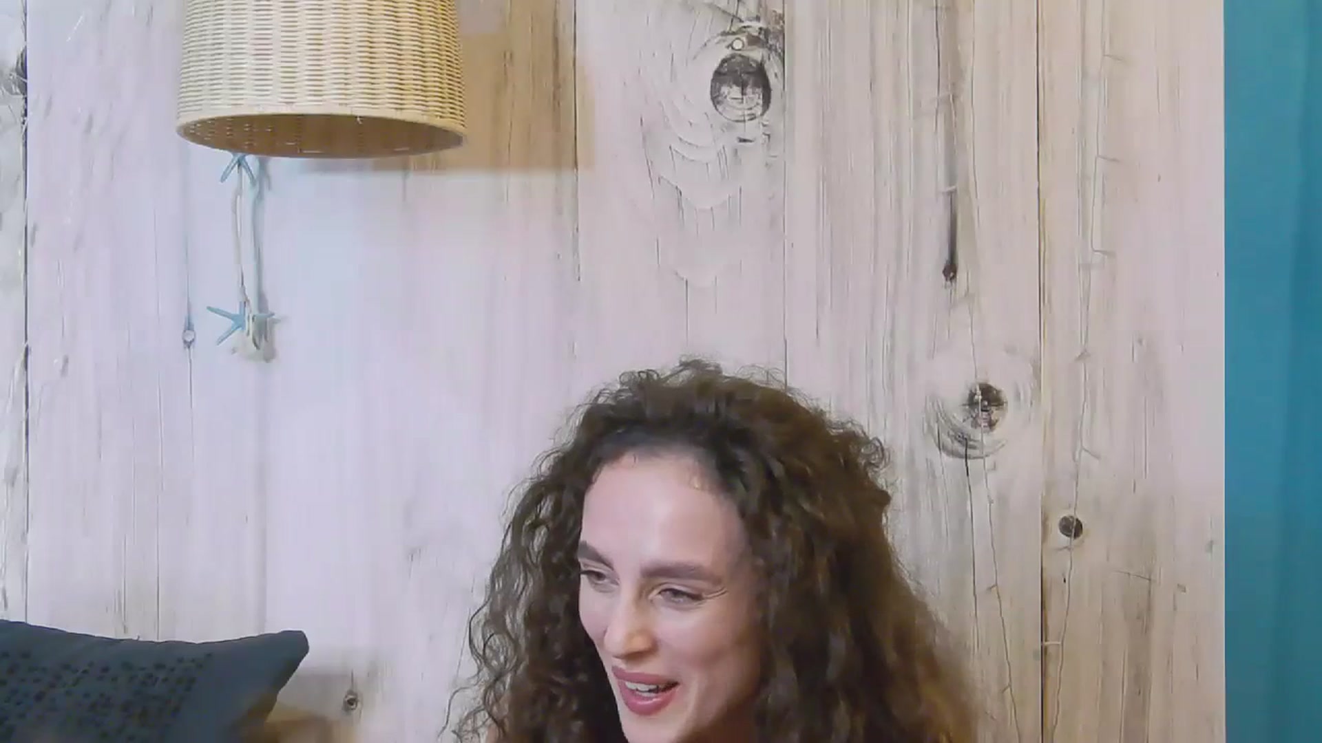 Gallery image thumbnail from Rikki's myfreecams stream on, 12/04/2023, 20:03 image 10 of 20