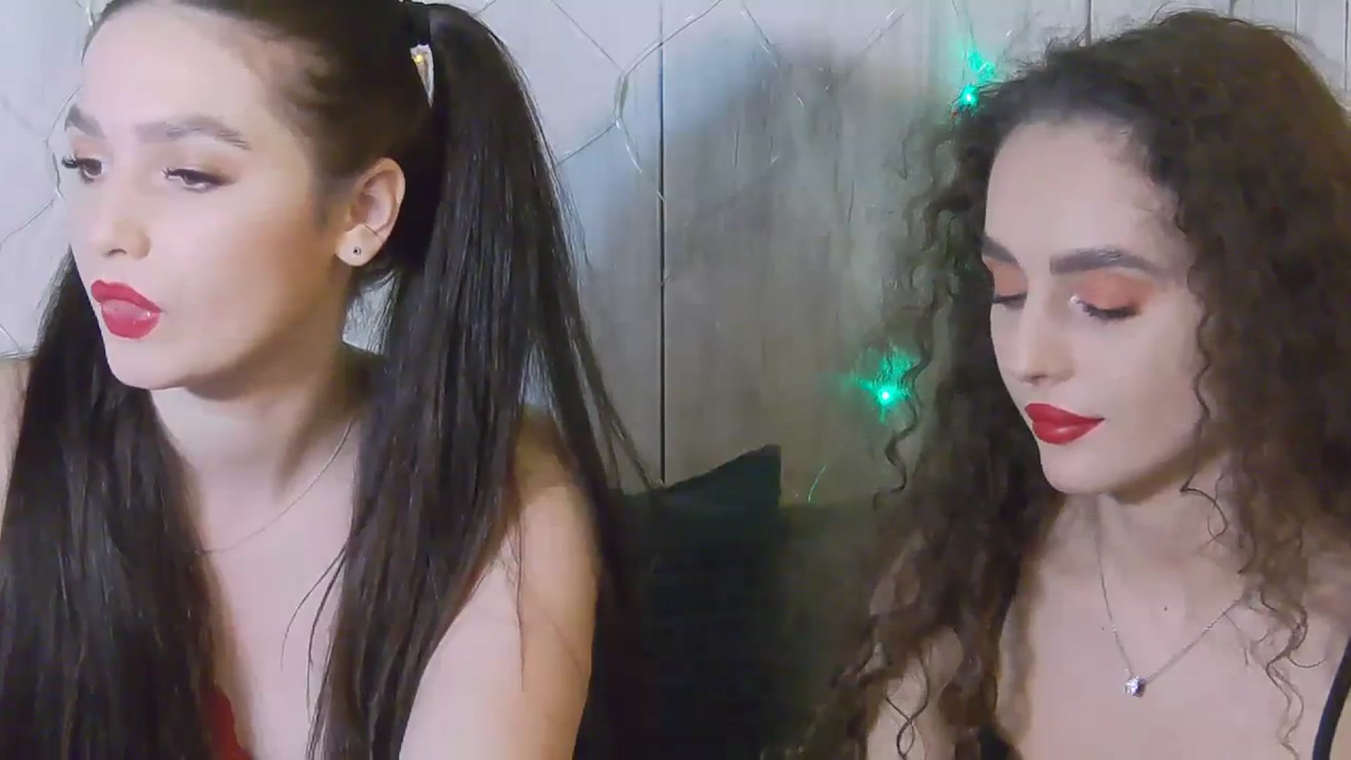 Gallery image thumbnail from Rikki's myfreecams stream on, 12/10/2023, 16:56 image 4 of 20