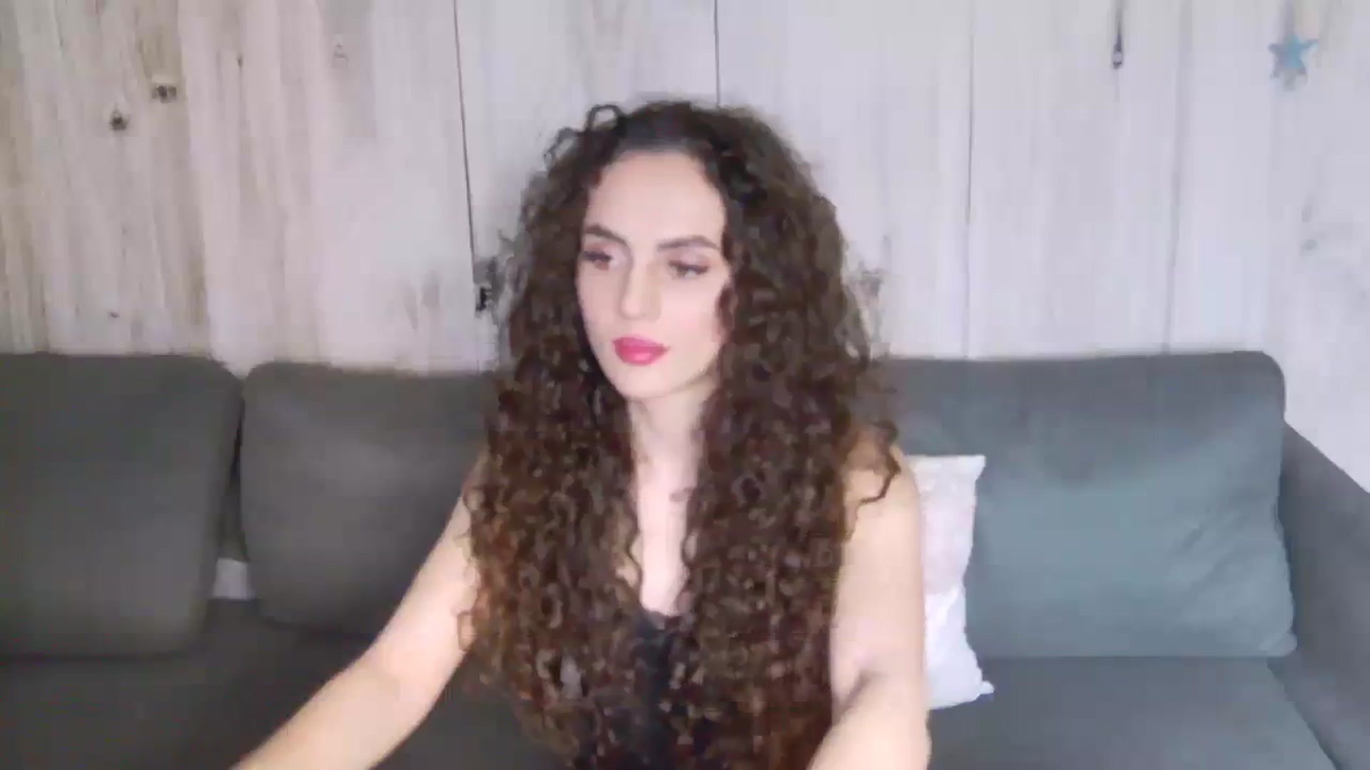 Gallery image thumbnail from Rikki's myfreecams stream on, 04/07/2024, 21:12 image 5 of 20