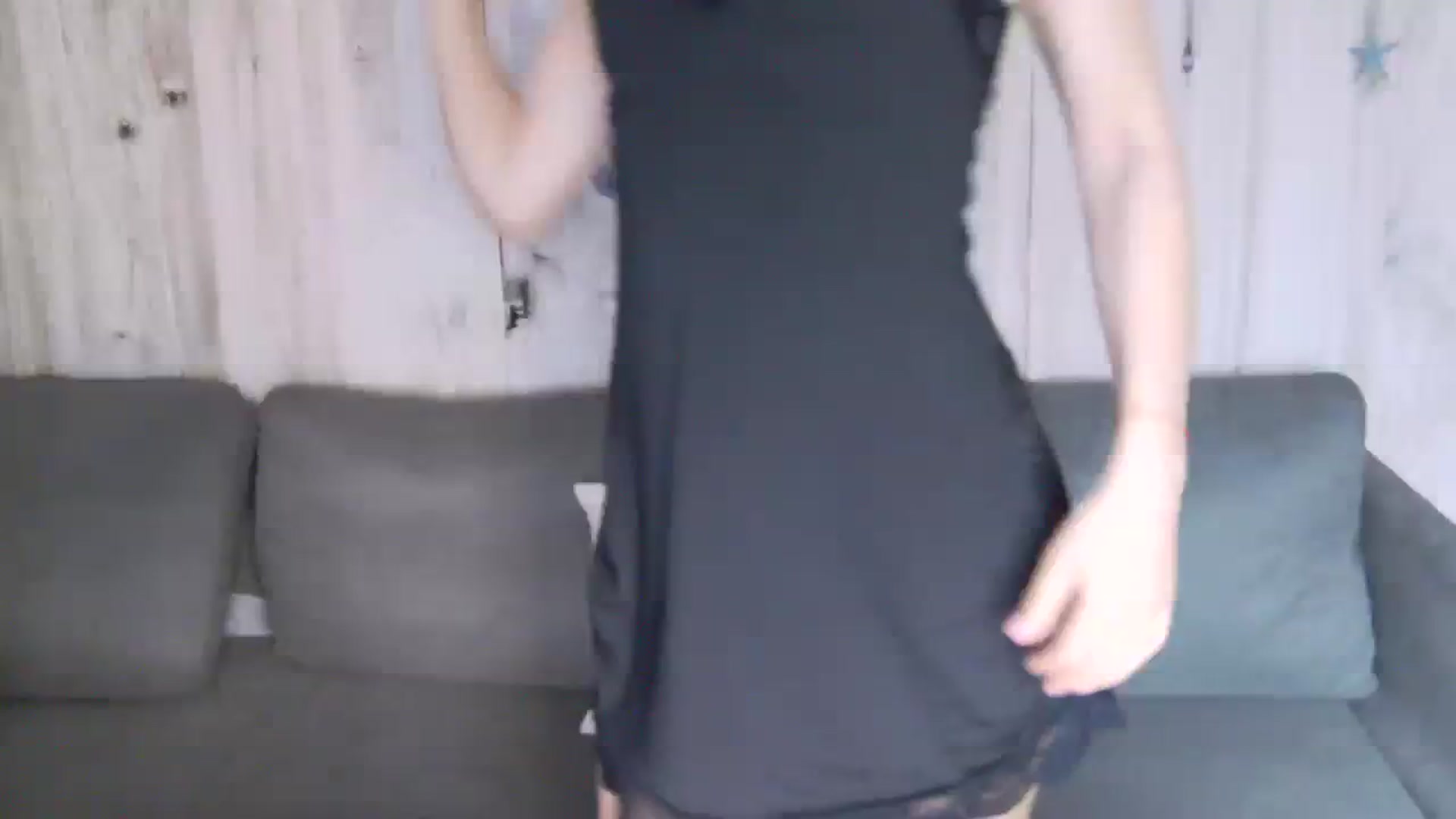 Gallery image thumbnail from Rikki's myfreecams stream on, 04/07/2024, 21:12 image 1 of 20