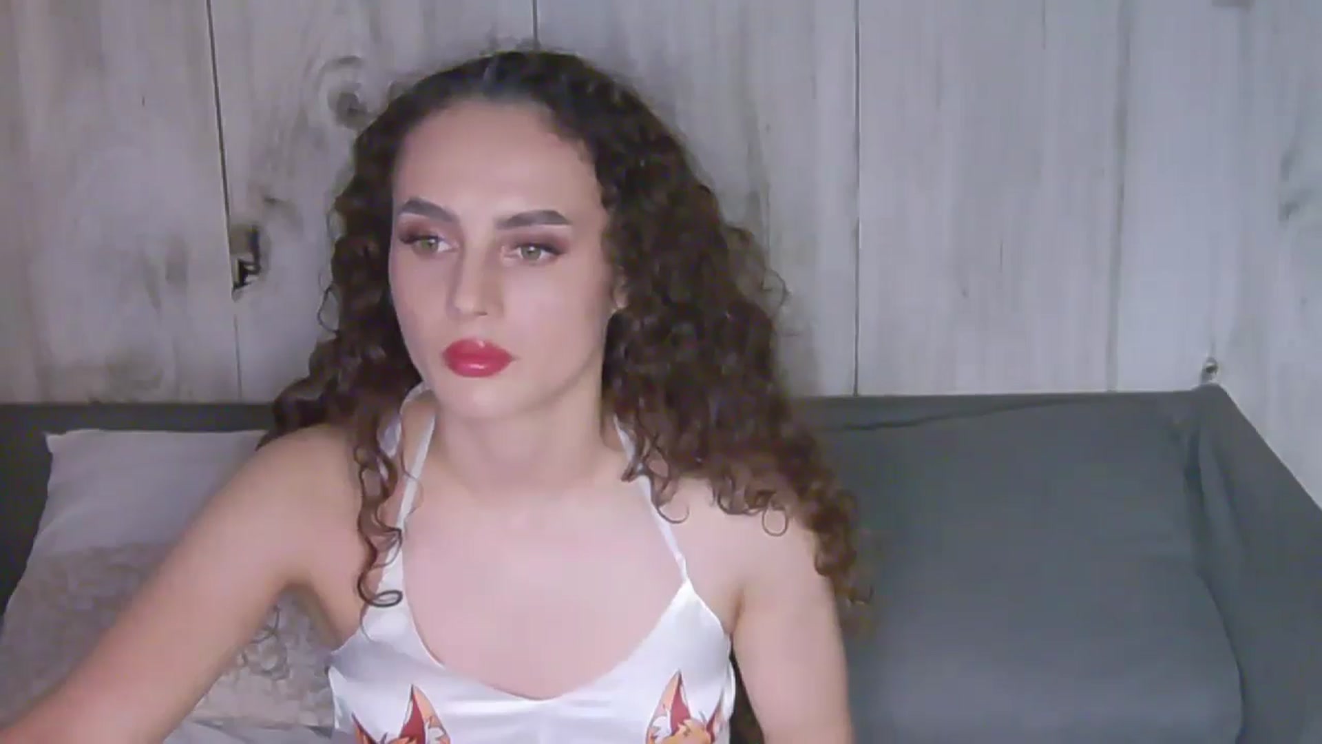 Gallery image thumbnail from Rikki's myfreecams stream on, 04/16/2024, 19:43 image 13 of 20