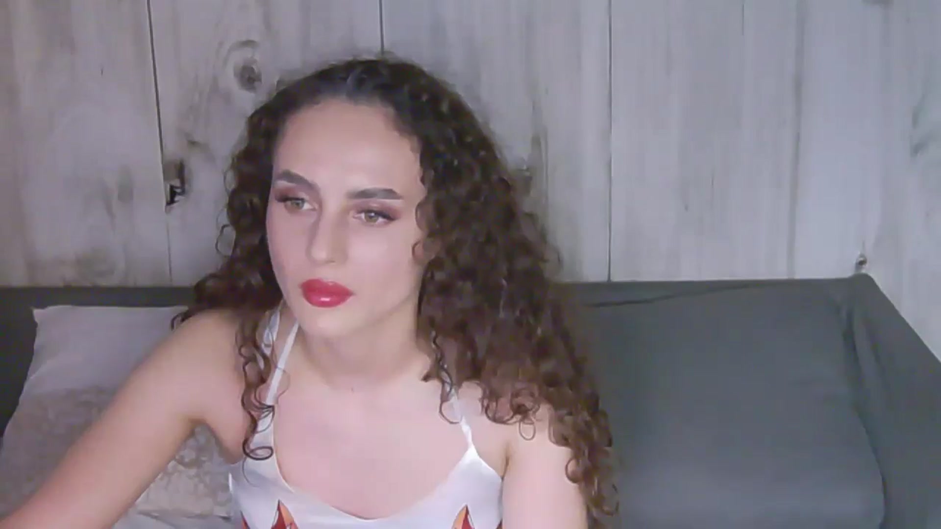 Gallery image thumbnail from Rikki's myfreecams stream on, 04/16/2024, 19:43 image 15 of 20