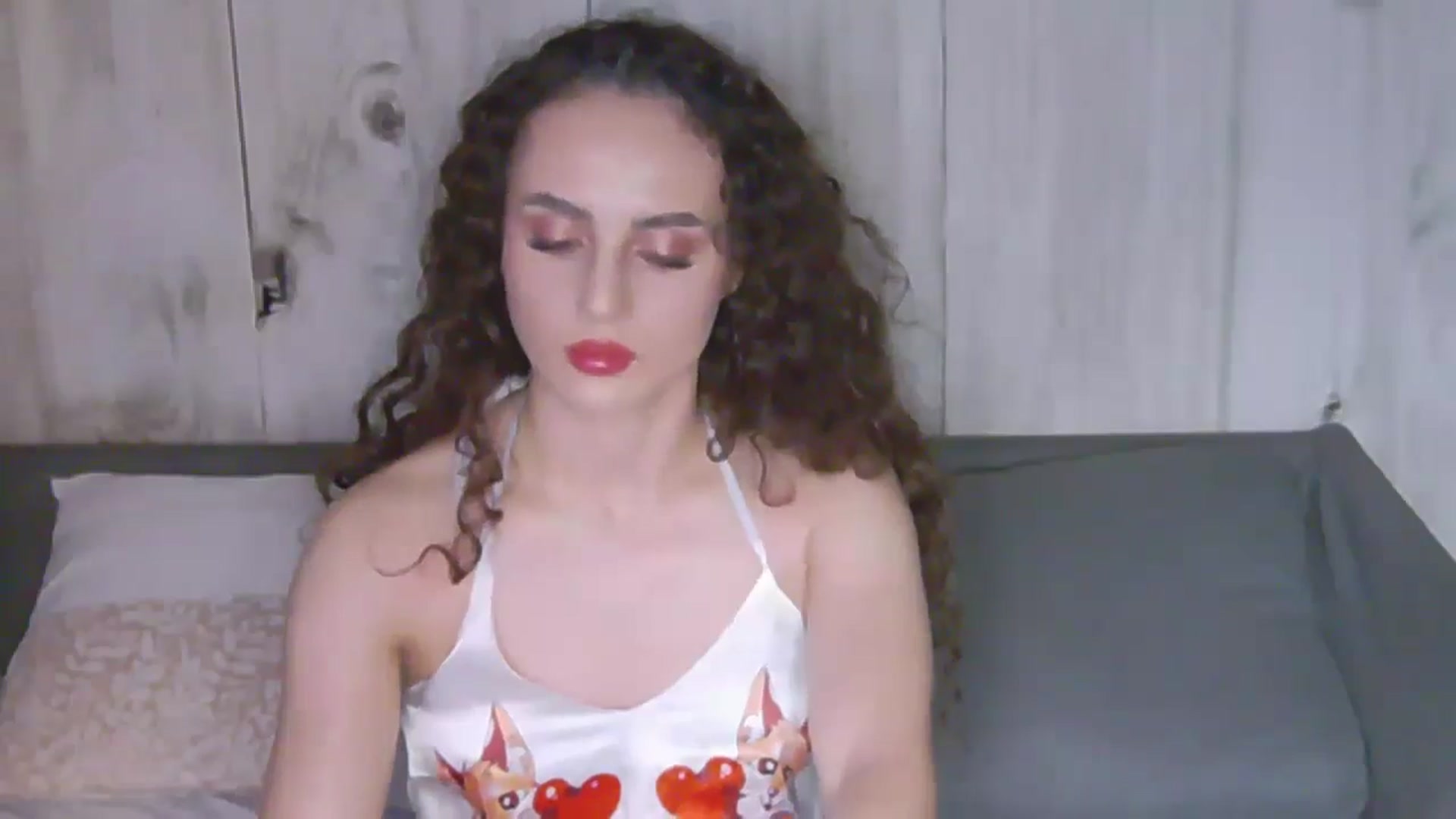 Gallery image thumbnail from Rikki's myfreecams stream on, 04/16/2024, 19:43 image 2 of 20