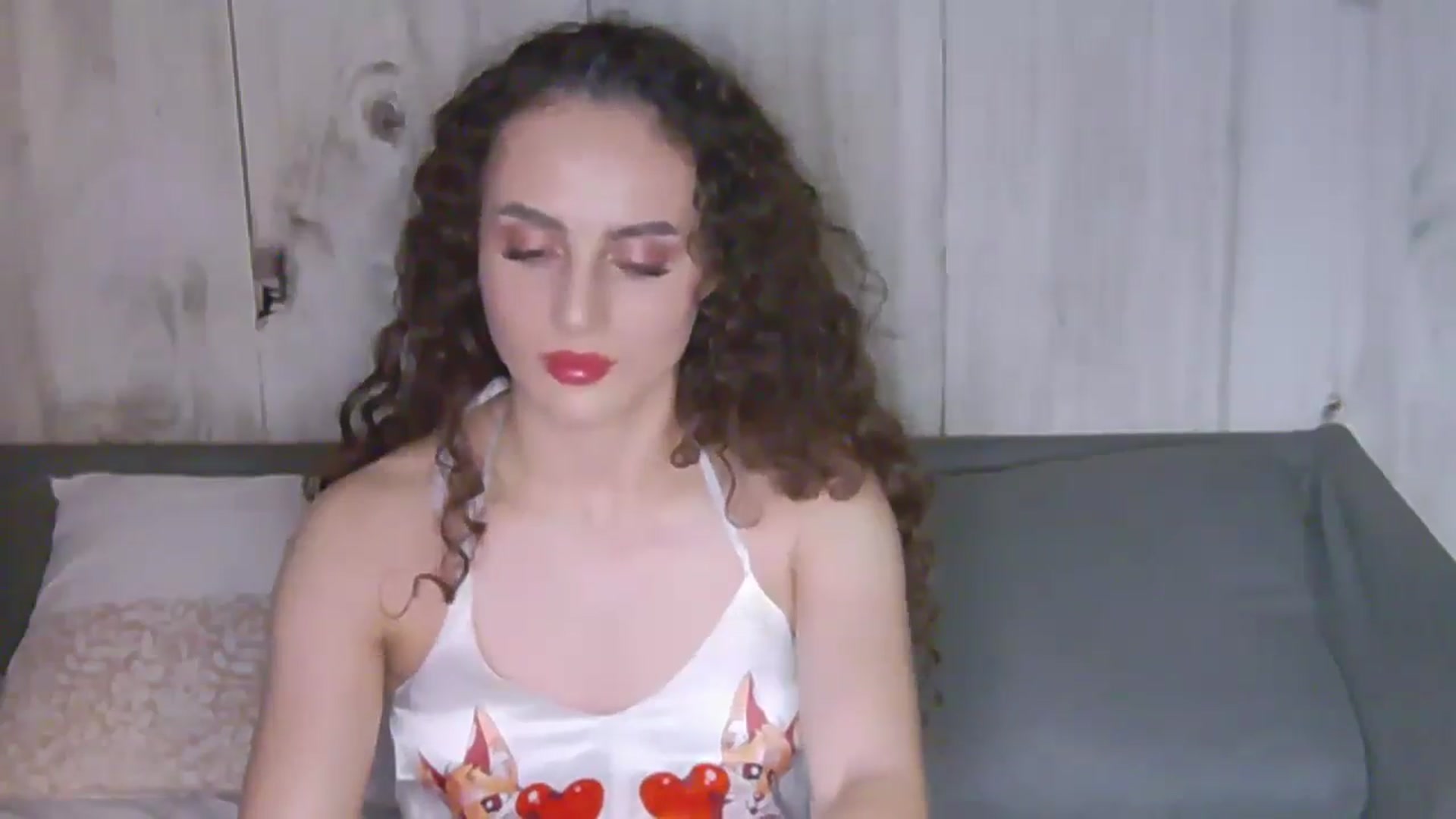 Gallery image thumbnail from Rikki's myfreecams stream on, 04/16/2024, 19:43 image 6 of 20