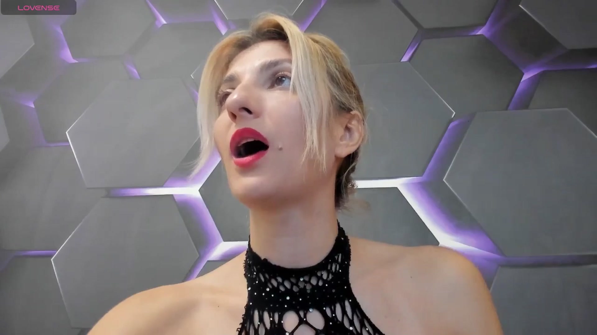 Gallery image thumbnail from RileyLanna's myfreecams stream on, 08/31/2025, 10:44 image 13 of 20