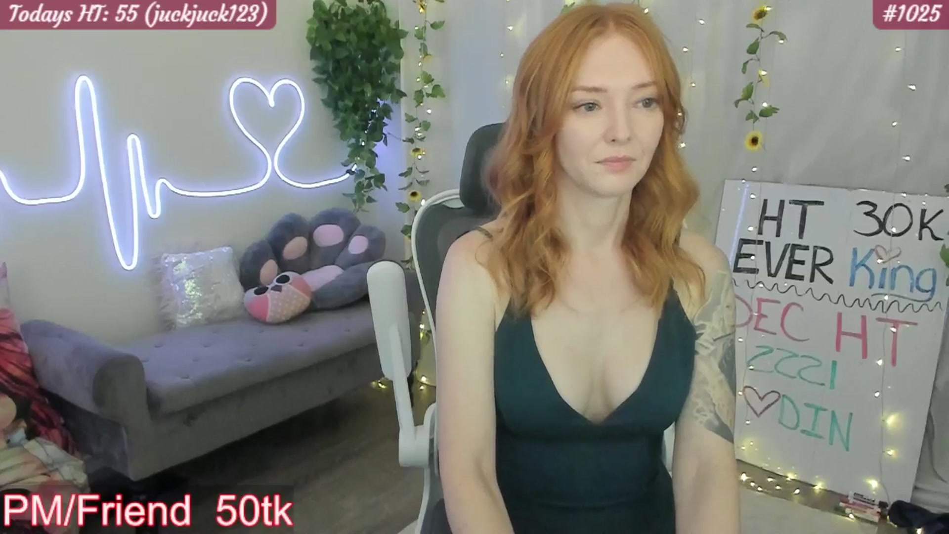 Gallery image thumbnail from RileyOh's myfreecams stream on, 12/17/2025, 06:11 image 5 of 20