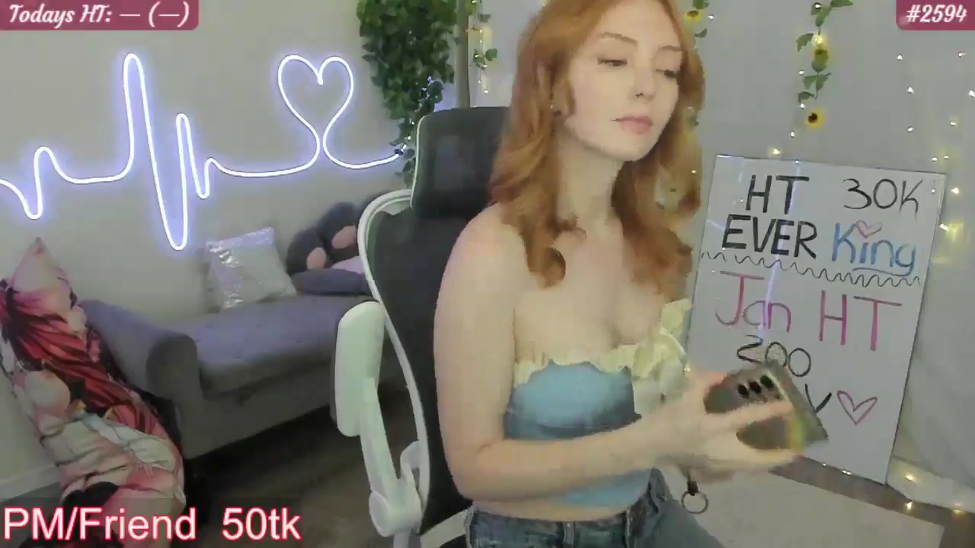 Gallery image thumbnail from RileyOh's myfreecams stream on, 01/09/2026, 05:05 image 11 of 20