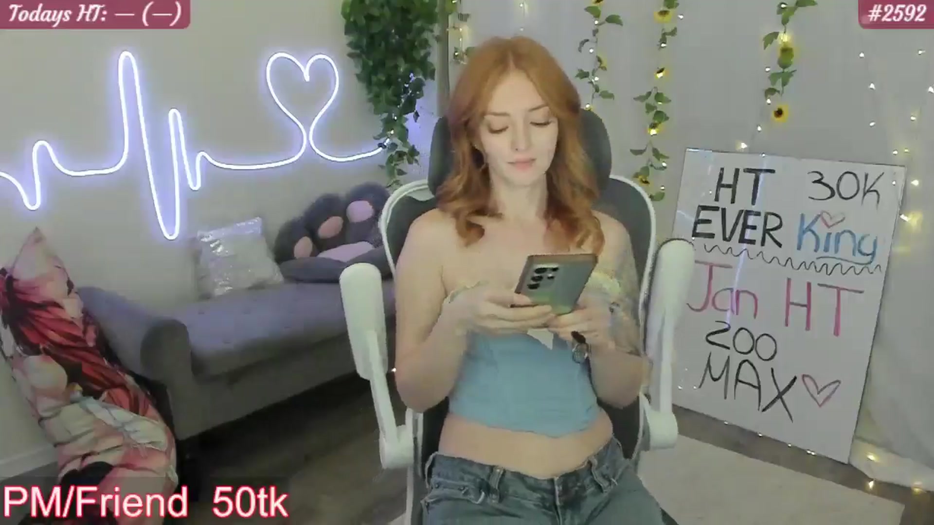 Gallery image thumbnail from RileyOh's myfreecams stream on, 01/09/2026, 05:05 image 7 of 20