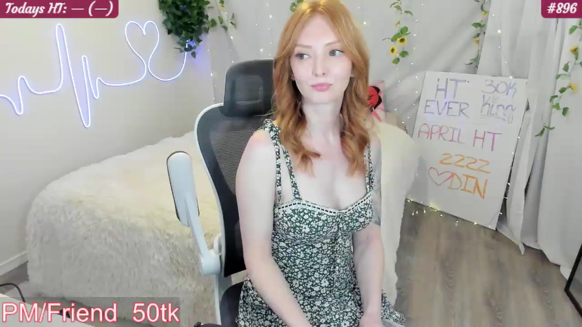 Gallery image thumbnail from RileyOh's myfreecams stream on, 04/22/2026, 03:37 image 2 of 20