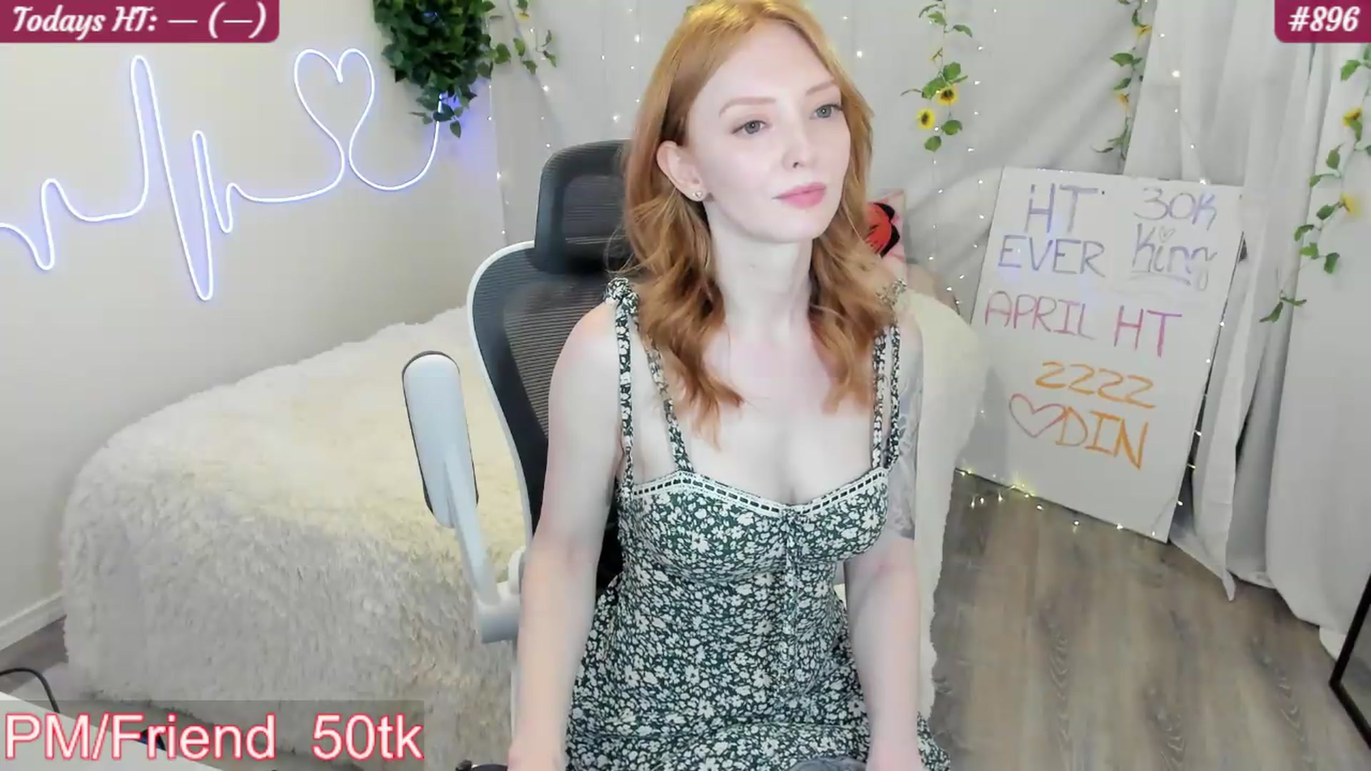 Gallery image thumbnail from RileyOh's myfreecams stream on, 04/22/2026, 03:37 image 8 of 20