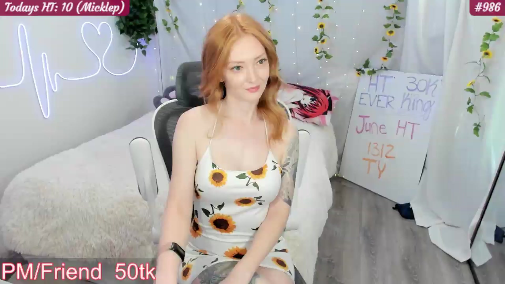 Gallery image thumbnail from RileyOh's myfreecams stream on, 06/25/2026, 24:20 image 4 of 20