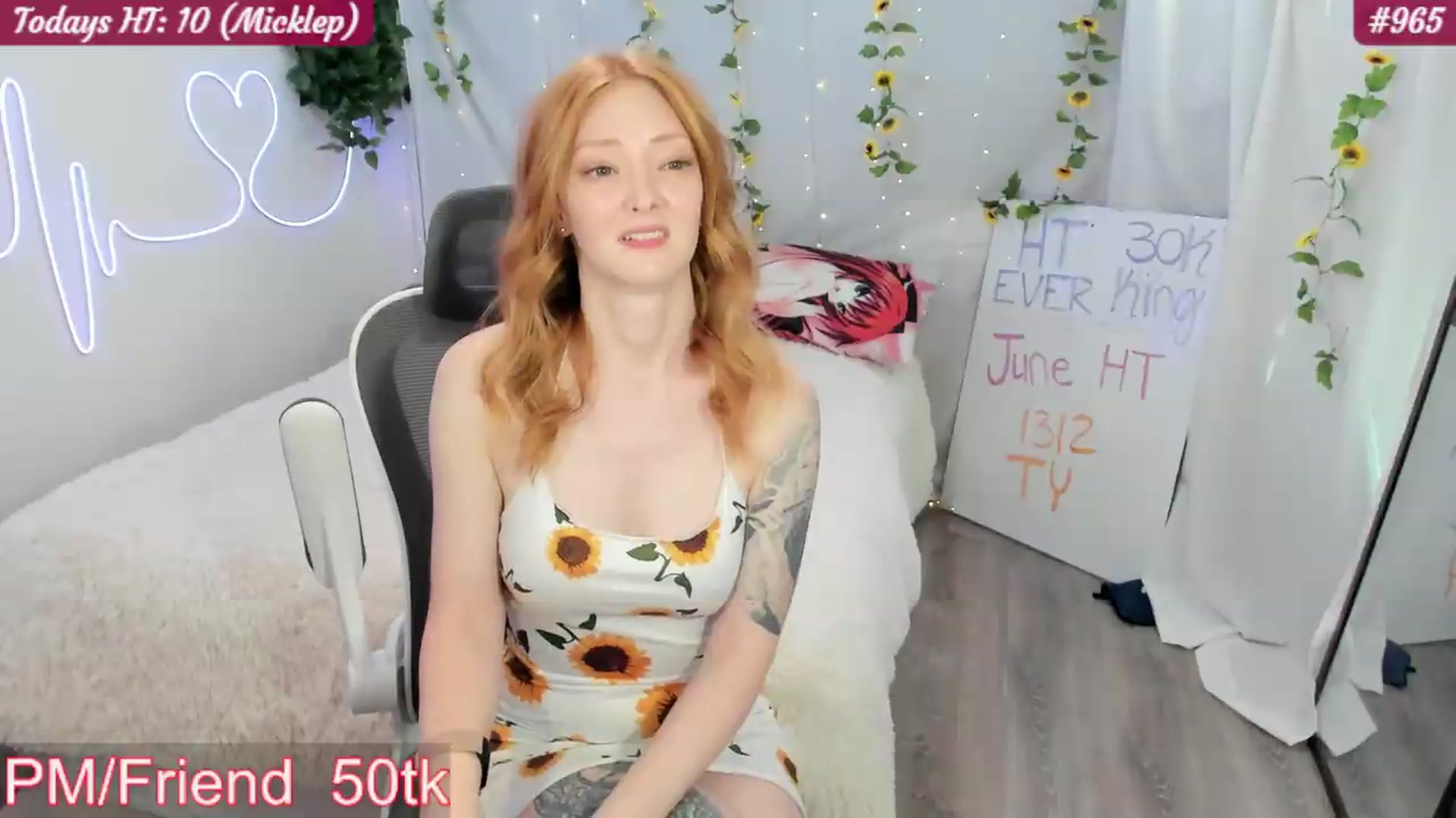 Gallery image thumbnail from RileyOh's myfreecams stream on, 06/25/2026, 01:16 image 9 of 20