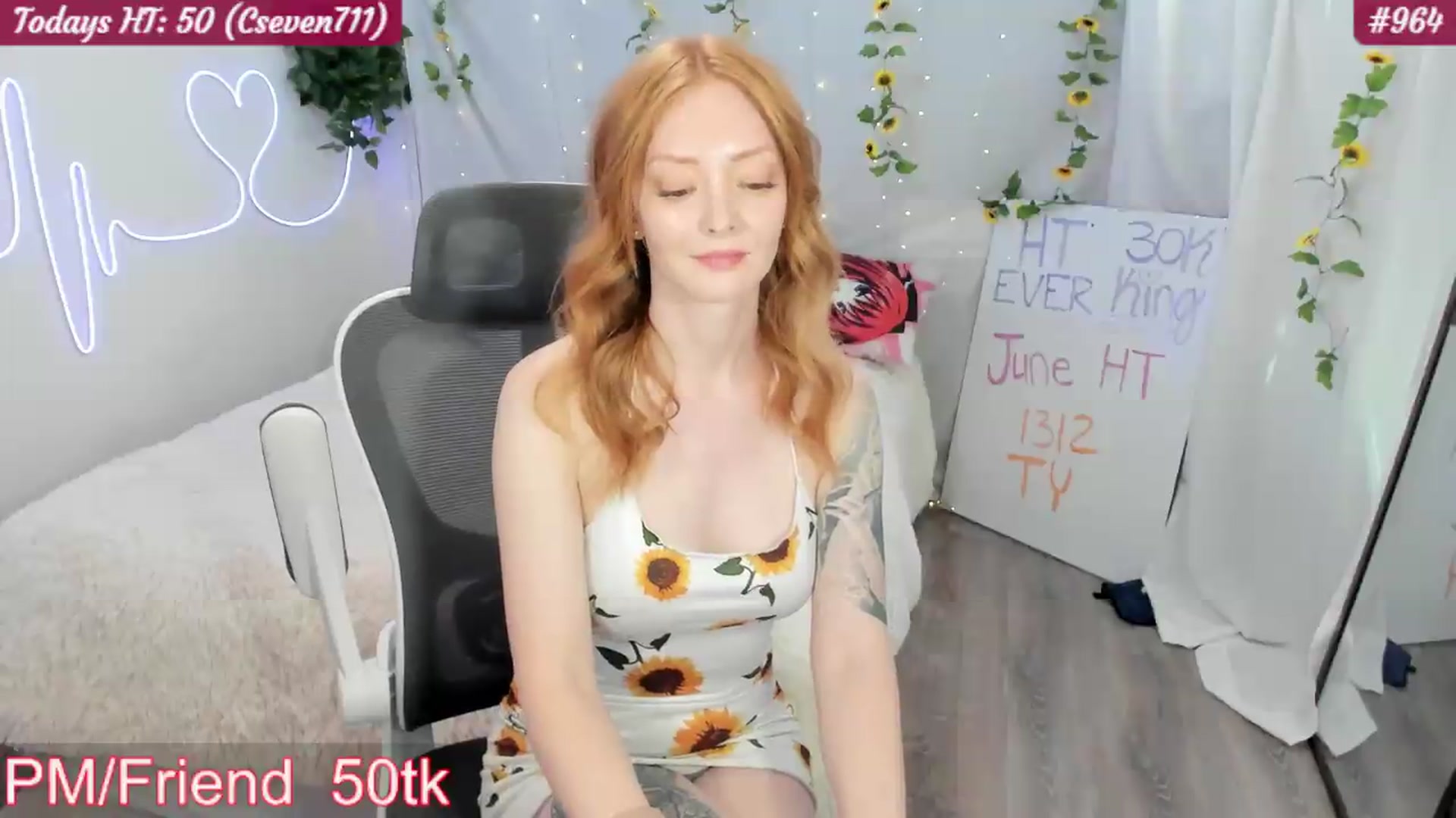 Gallery image thumbnail from RileyOh's myfreecams stream on, 06/25/2026, 01:16 image 17 of 20