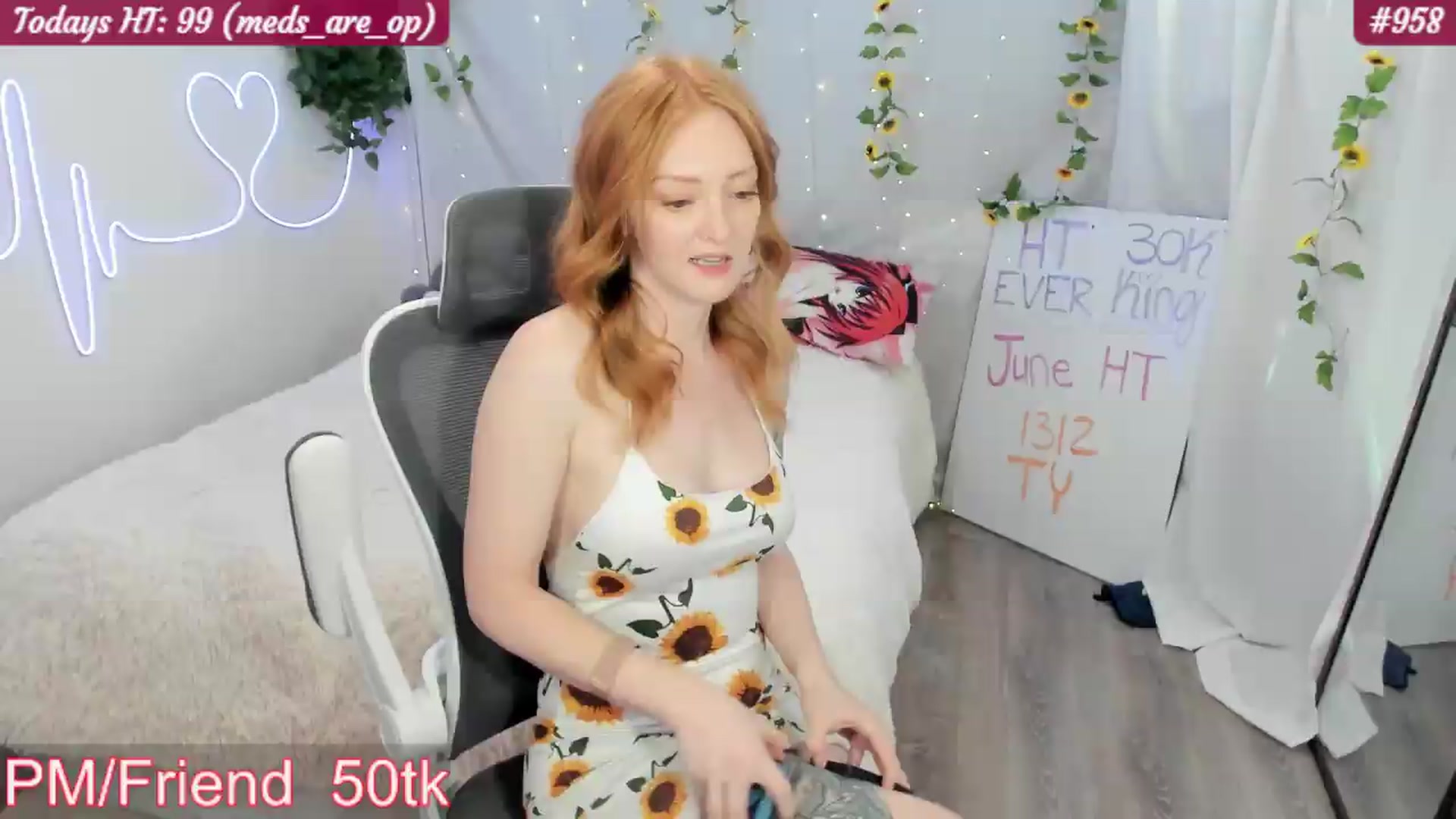 Gallery image thumbnail from RileyOh's myfreecams stream on, 06/25/2026, 01:49 image 2 of 20