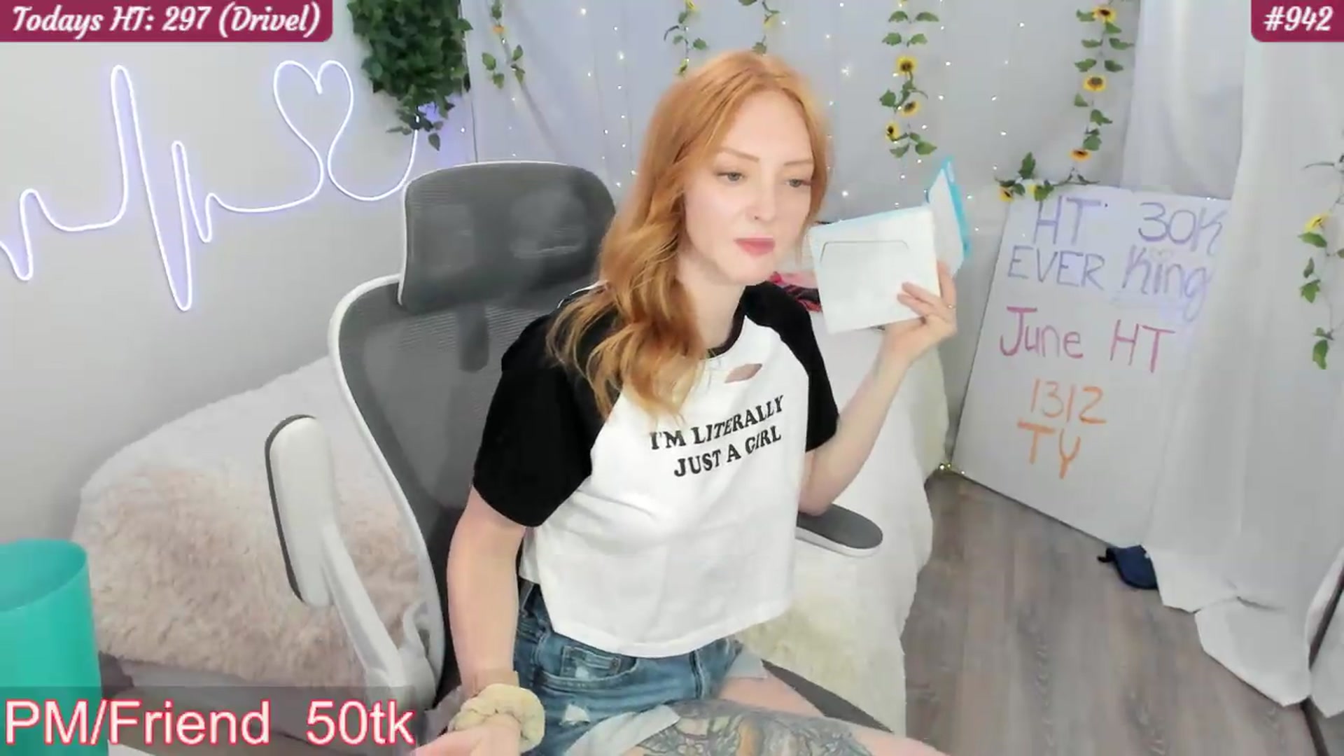 Gallery image thumbnail from RileyOh's myfreecams stream on, 06/26/2026, 02:32 image 6 of 20