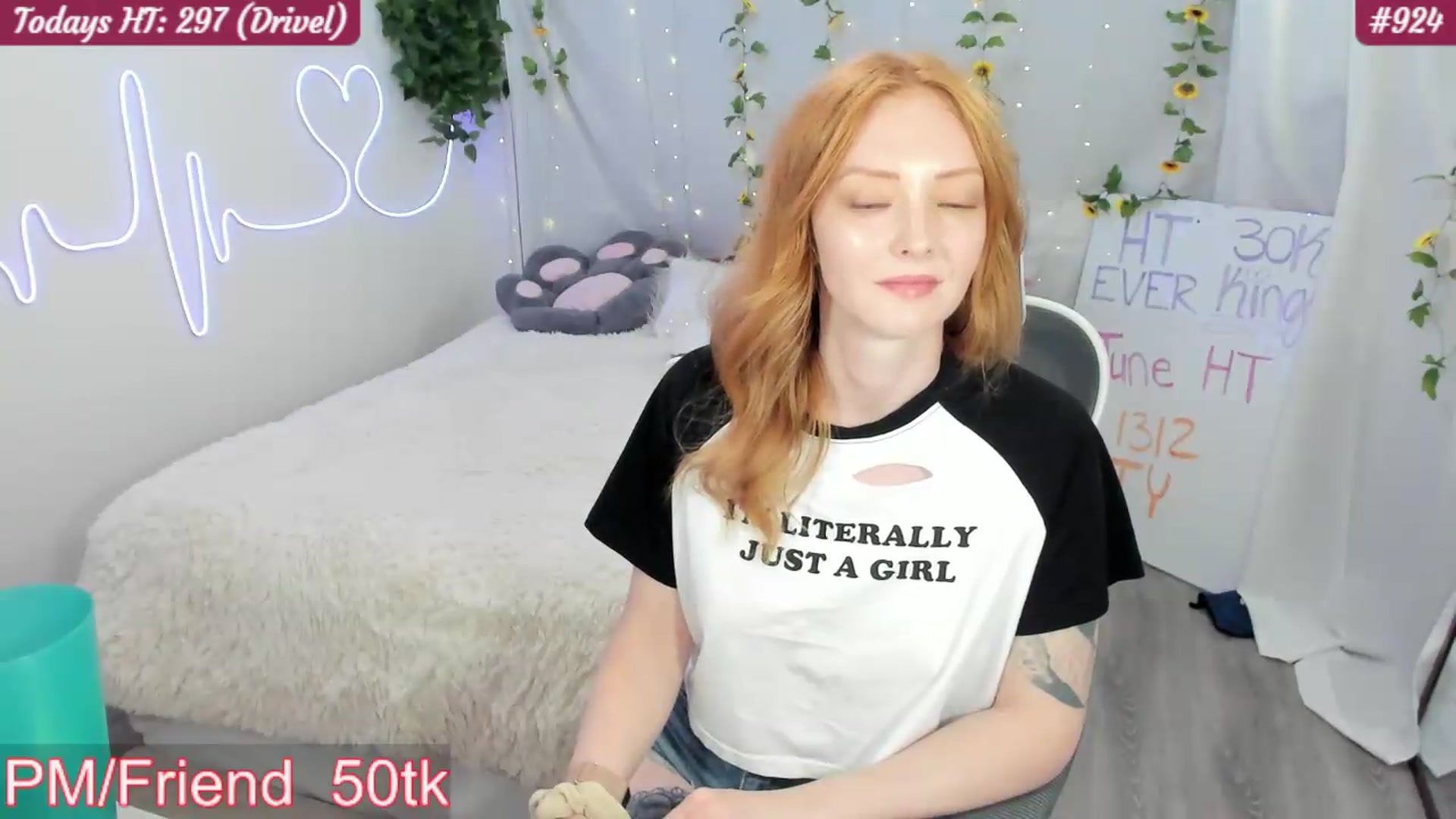 Gallery image thumbnail from RileyOh's myfreecams stream on, 06/26/2026, 02:32 image 12 of 20