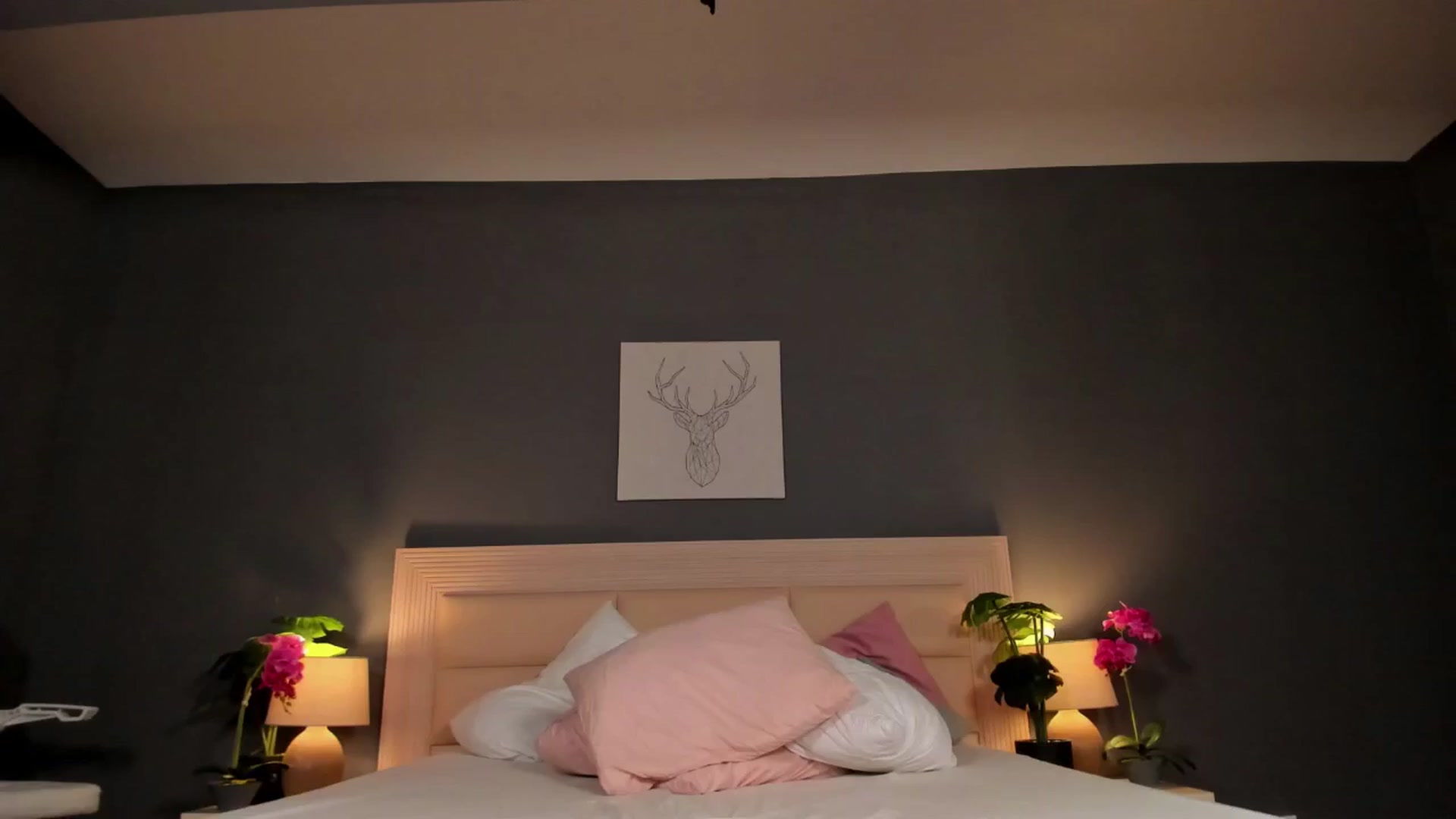 Gallery image thumbnail from RileyR33d's myfreecams stream on, 03/14/2025, 12:32 image 9 of 20