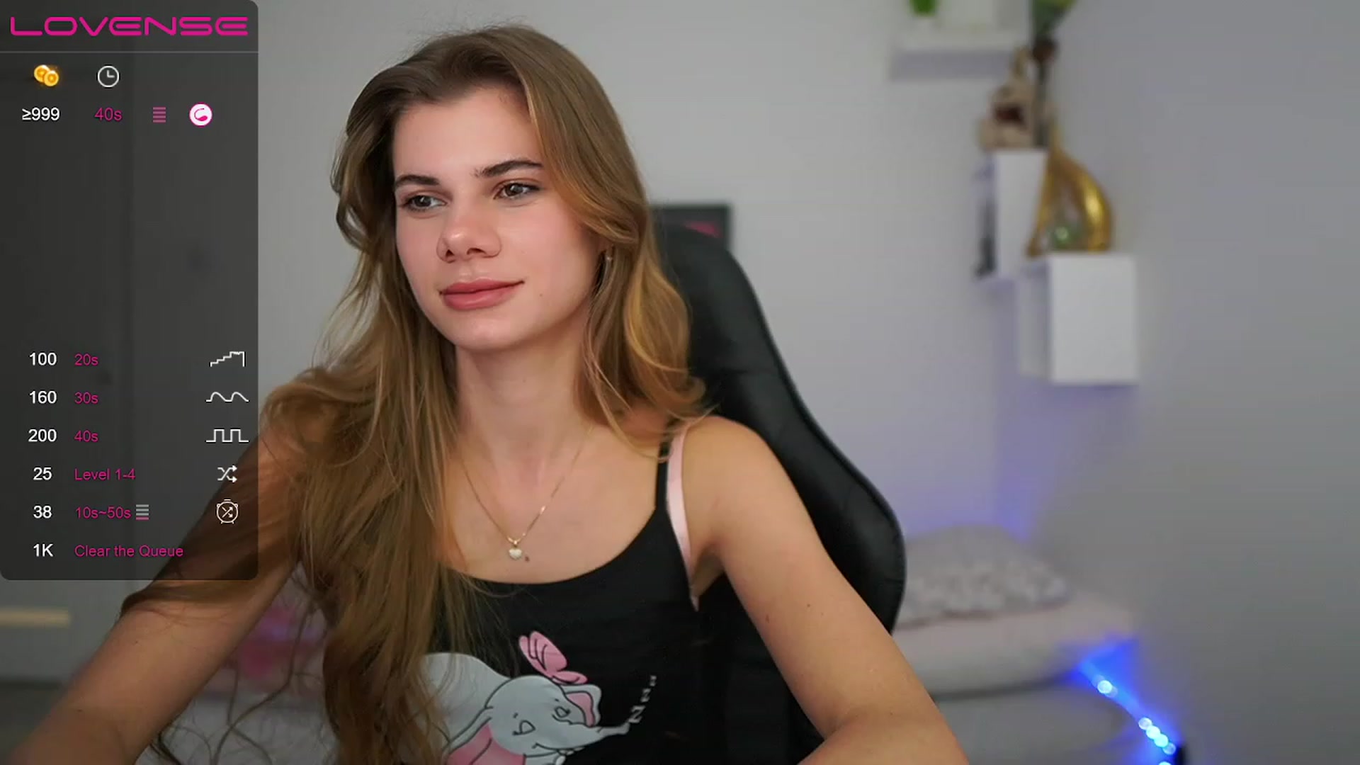 Gallery image thumbnail from RileyReid_18's myfreecams stream on, 01/25/2023, 15:30 image 2 of 20