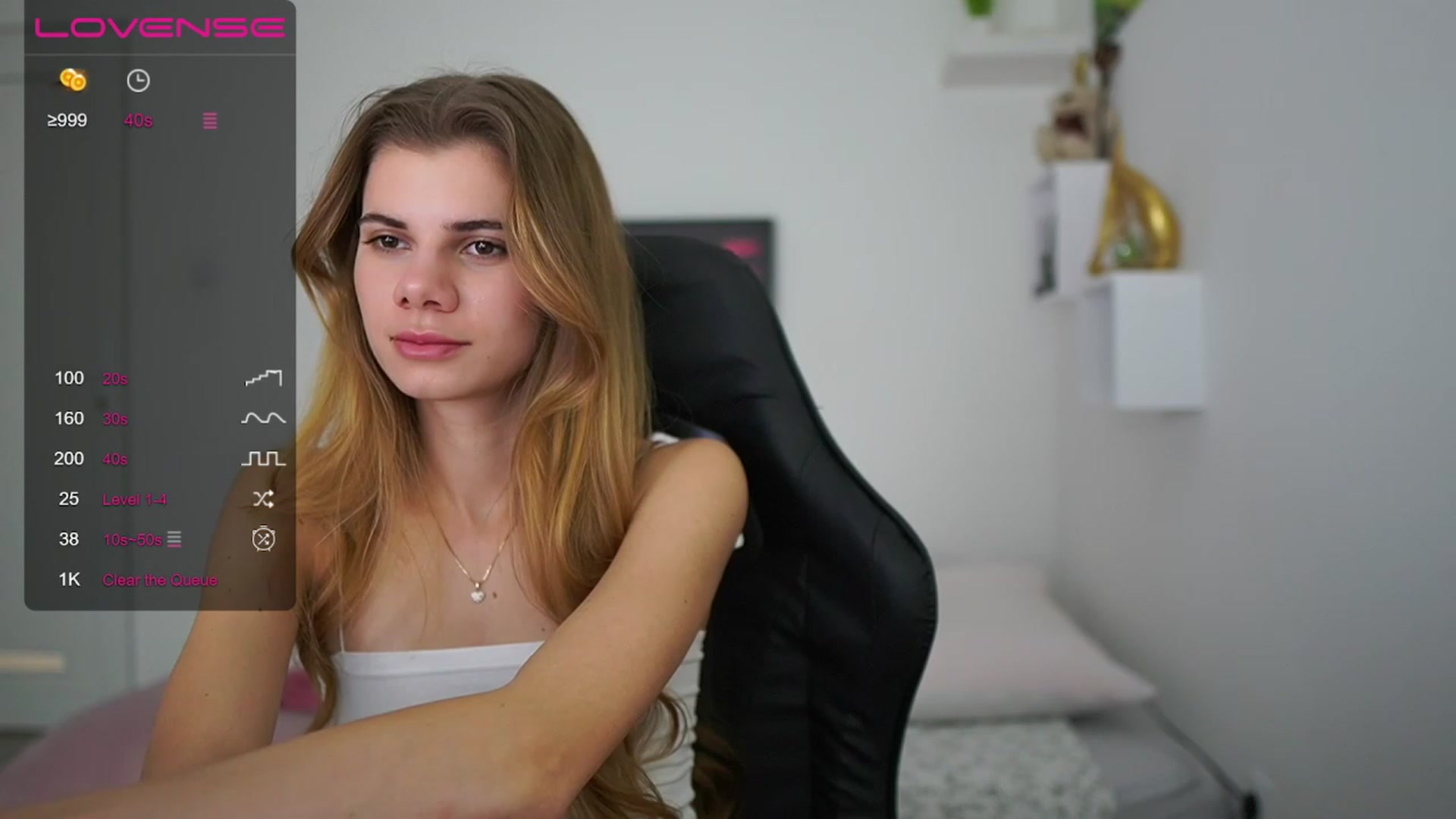 Gallery image thumbnail from RileyReid_18's myfreecams stream on, 01/27/2023, 14:10 image 17 of 20