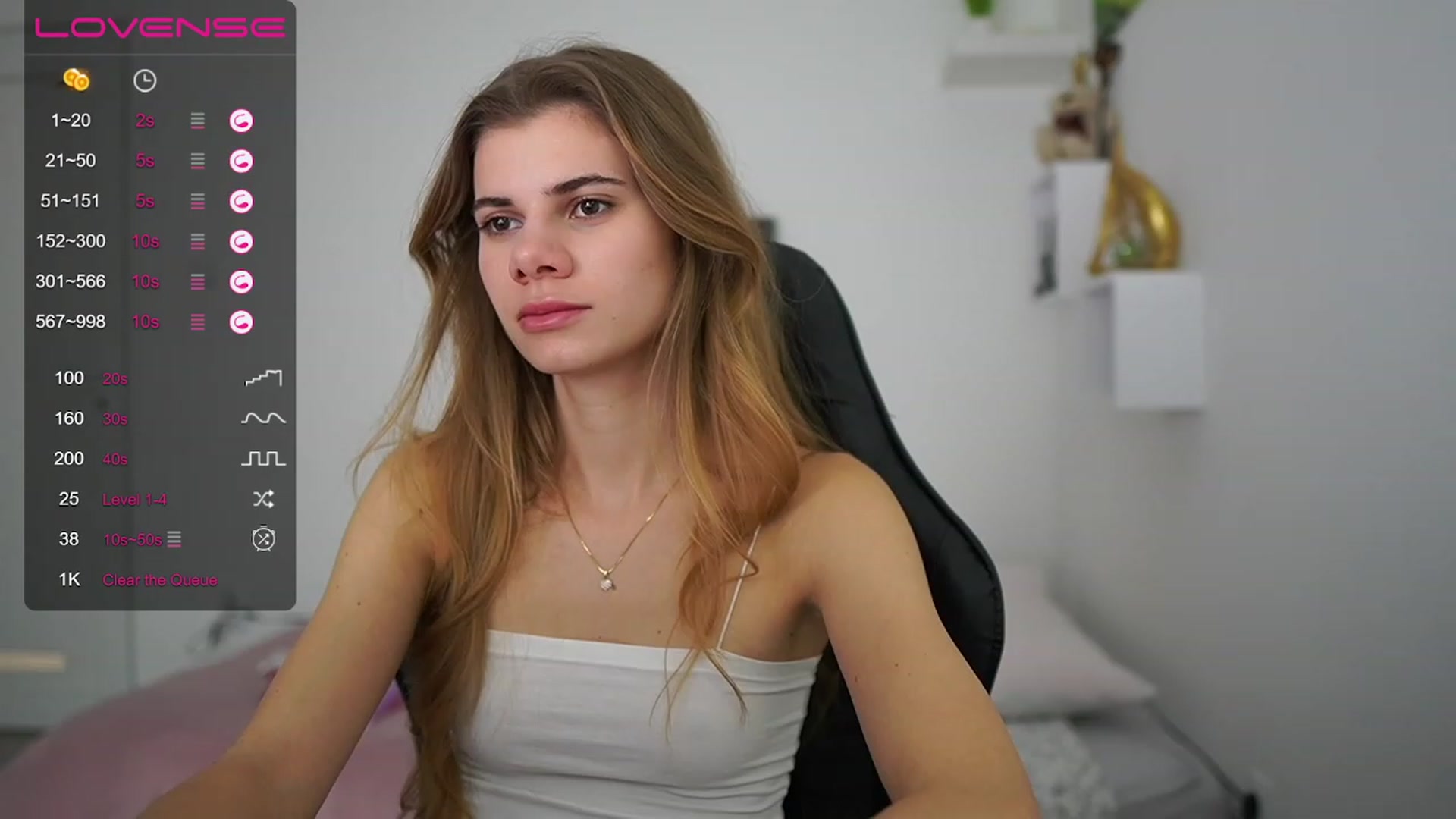 Gallery image thumbnail from RileyReid_18's myfreecams stream on, 01/27/2023, 14:10 image 5 of 20