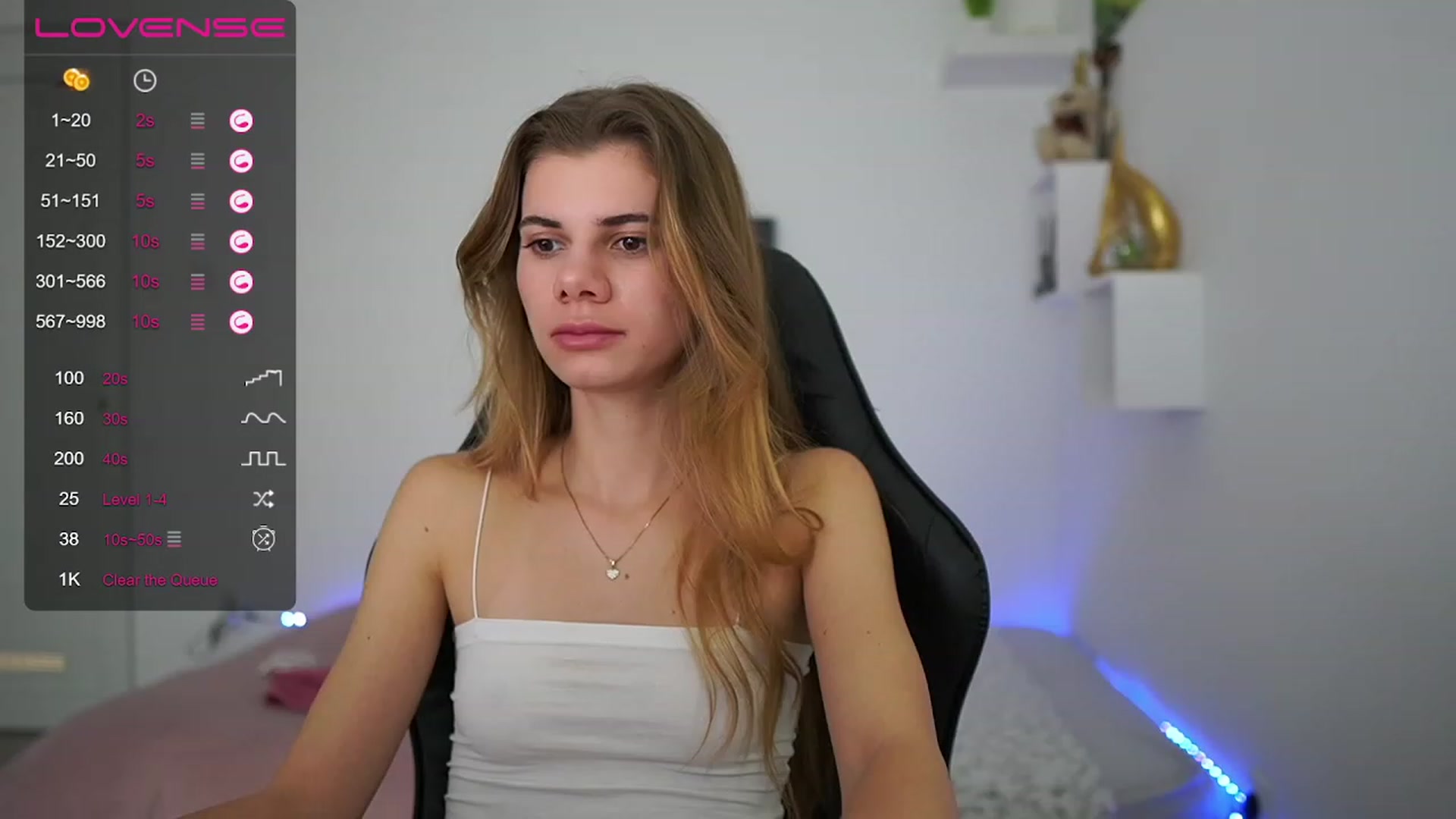 Gallery image thumbnail from RileyReid_18's myfreecams stream on, 01/27/2023, 15:31 image 2 of 20