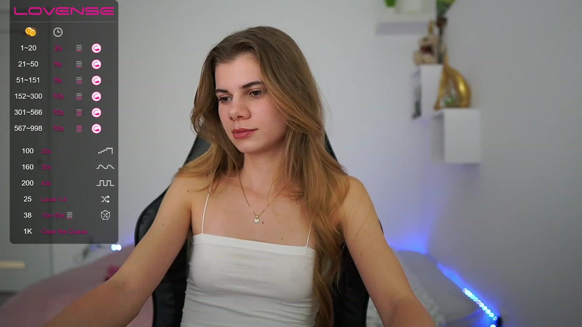 Gallery image thumbnail from RileyReid_18's myfreecams stream on, 01/27/2023, 16:19 image 11 of 20