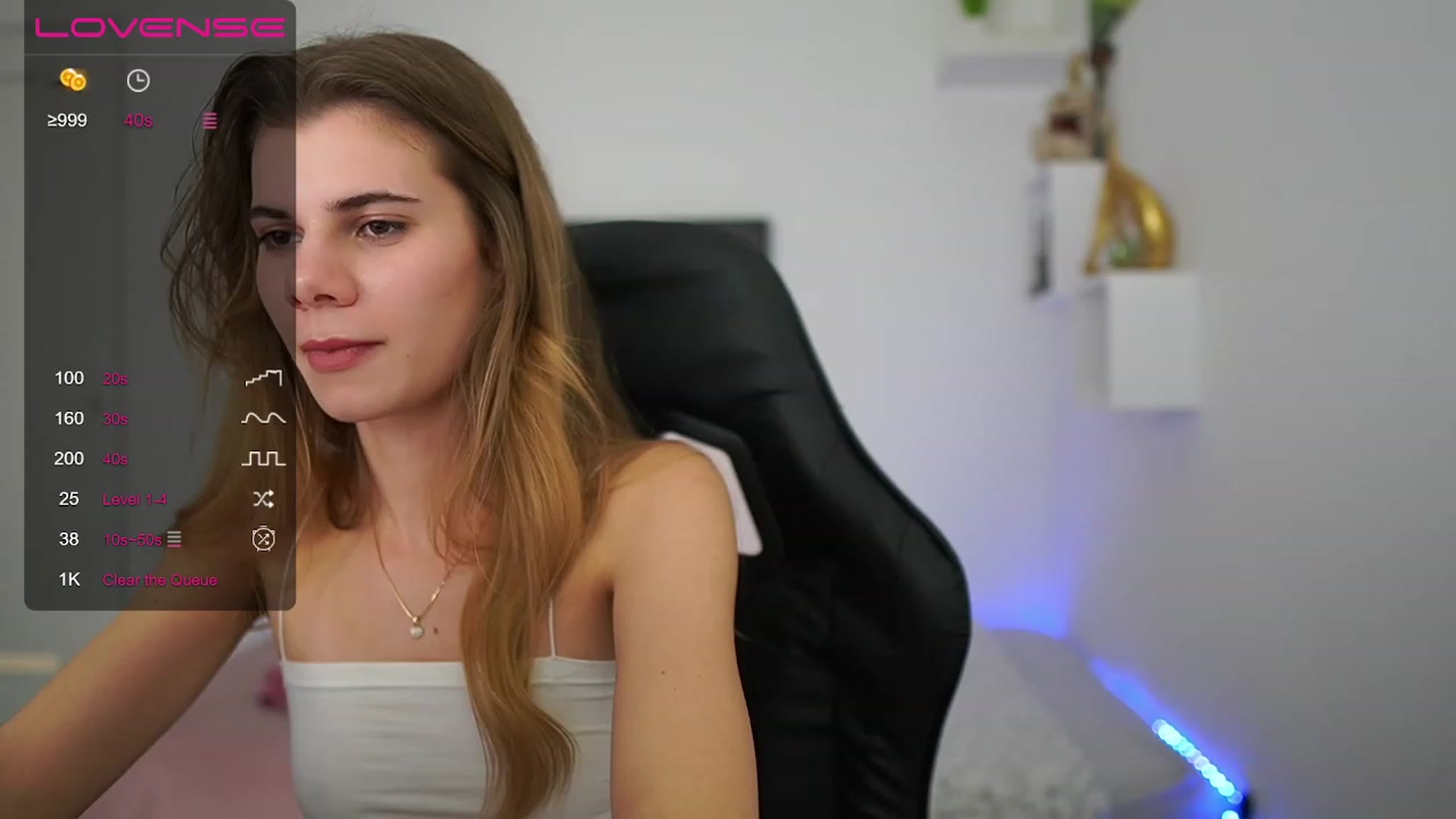 Gallery image thumbnail from RileyReid_18's myfreecams stream on, 01/27/2023, 18:01 image 9 of 20