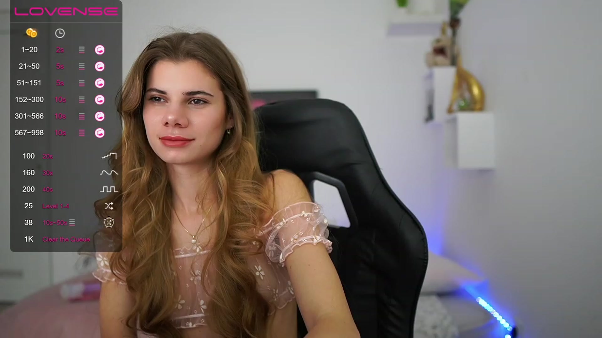 Gallery image thumbnail from RileyReid_18's myfreecams stream on, 01/28/2023, 15:01 image 19 of 20