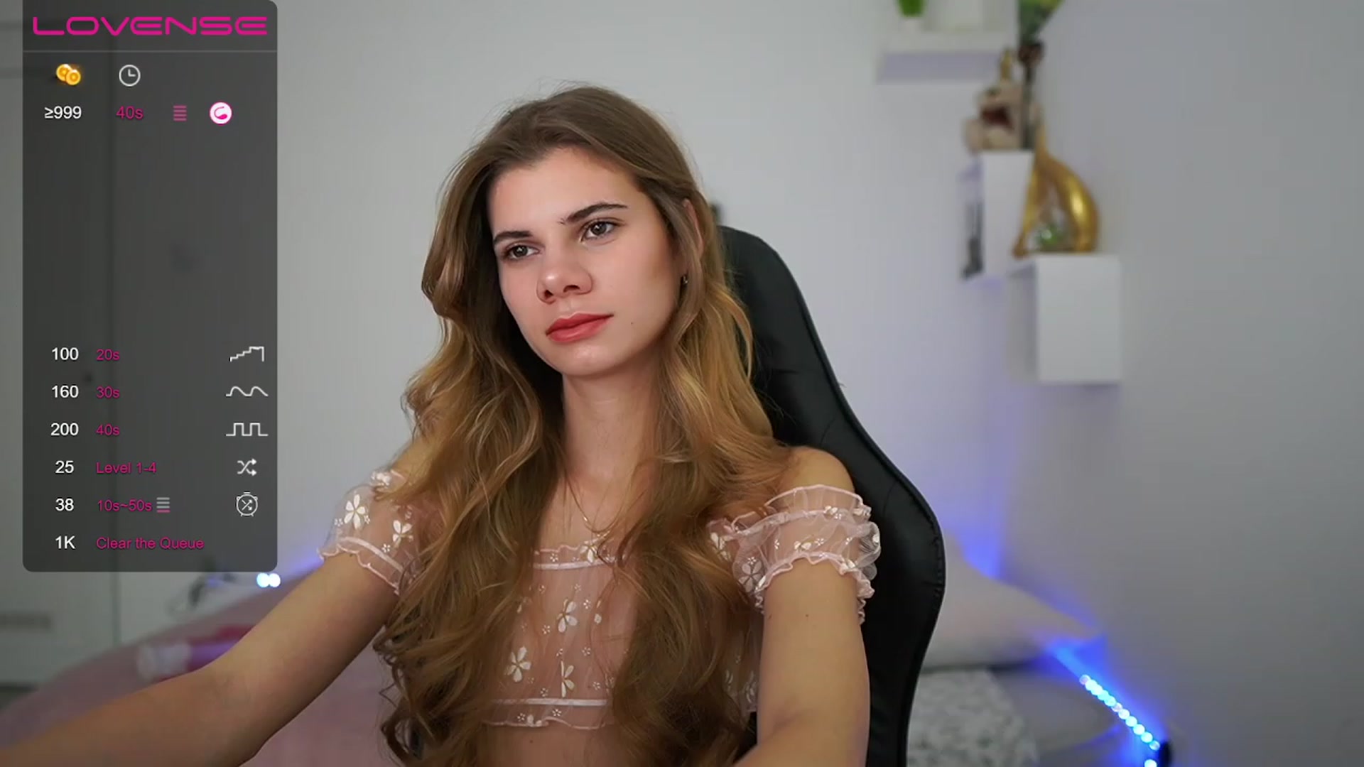 Gallery image thumbnail from RileyReid_18's myfreecams stream on, 01/28/2023, 15:01 image 12 of 20