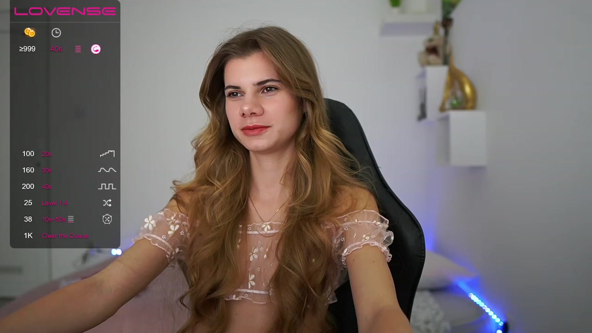 Gallery image thumbnail from RileyReid_18's myfreecams stream on, 01/28/2023, 15:01 image 15 of 20