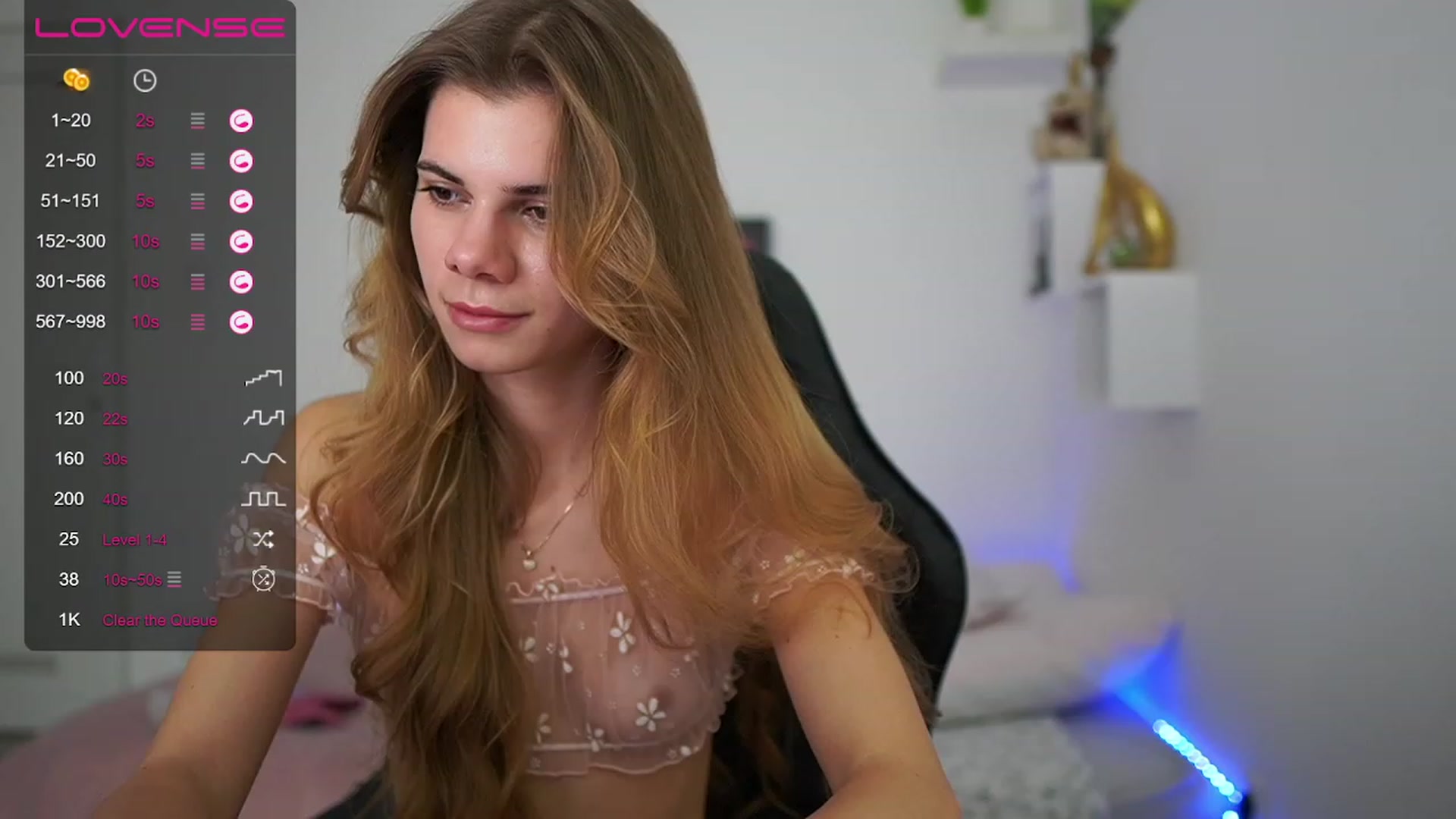 Gallery image thumbnail from RileyReid_18's myfreecams stream on, 01/28/2023, 19:01 image 6 of 20