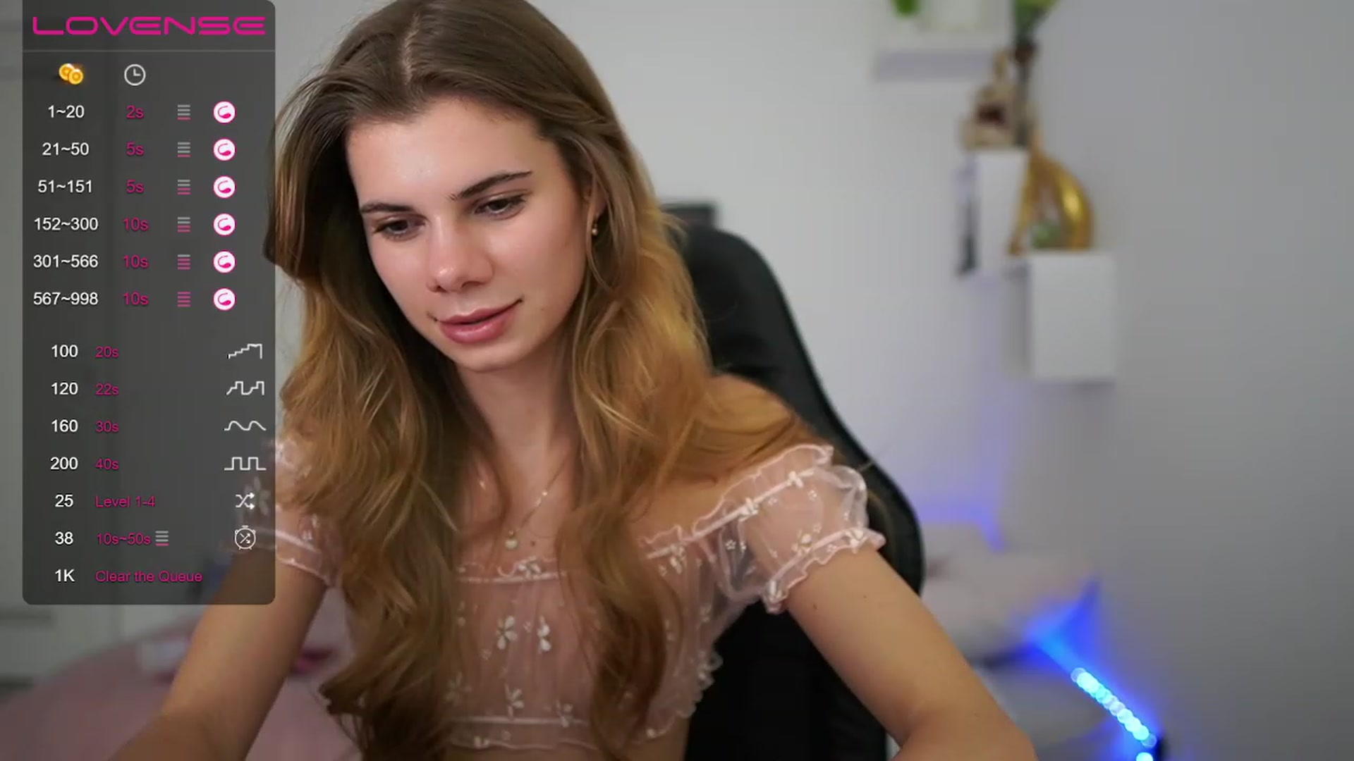 Gallery image thumbnail from RileyReid_18's myfreecams stream on, 01/28/2023, 19:01 image 19 of 20