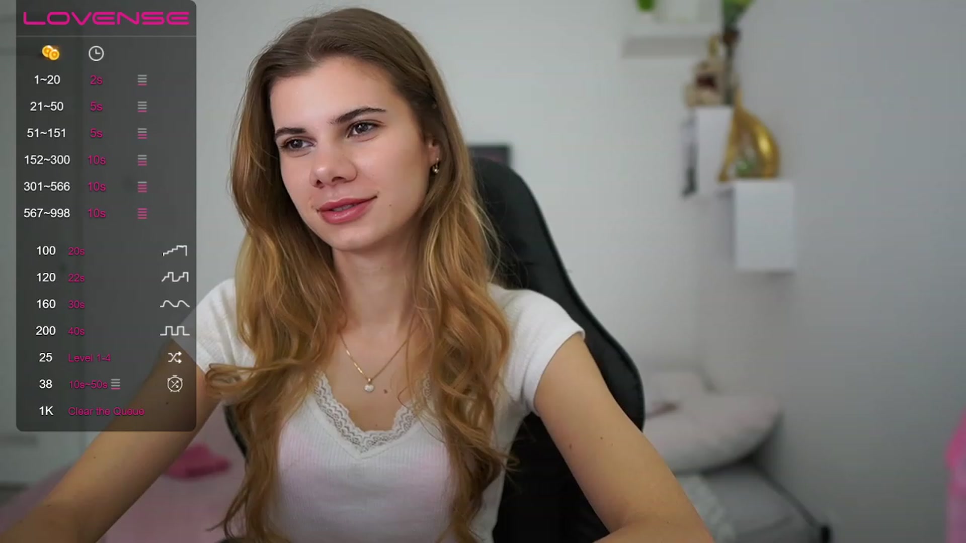 Gallery image thumbnail from RileyReid_18's myfreecams stream on, 01/29/2023, 11:25 image 6 of 20