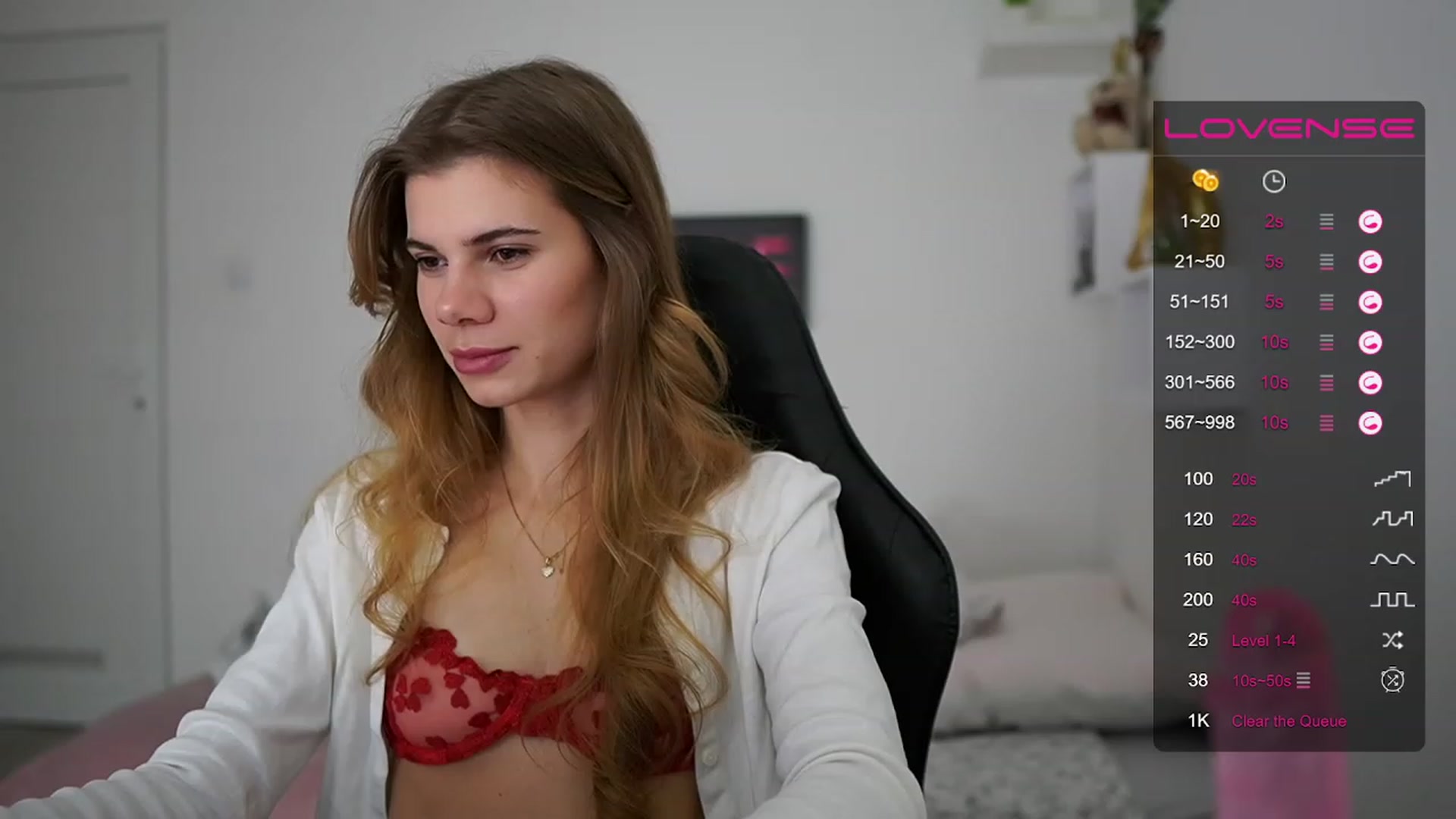 Gallery image thumbnail from RileyReid_18's myfreecams stream on, 01/30/2023, 20:53 image 4 of 20