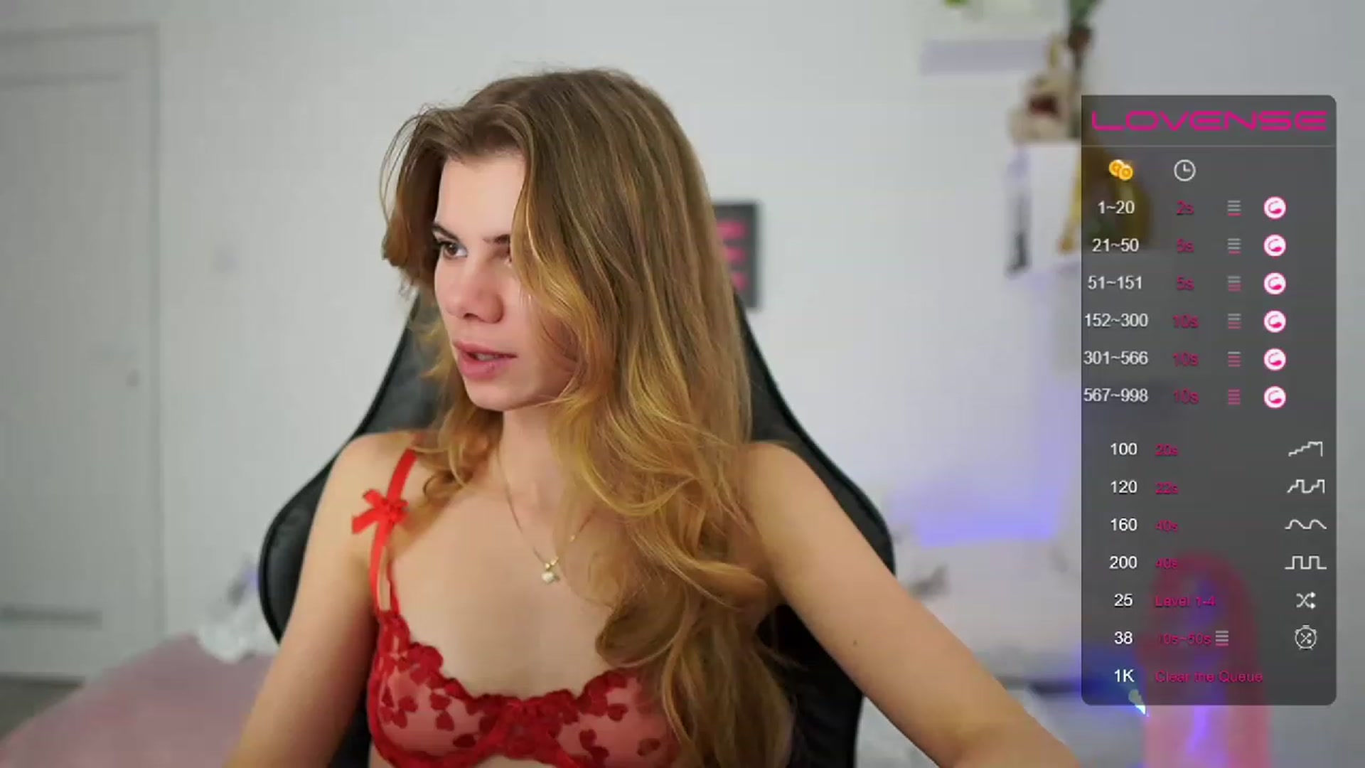 Gallery image thumbnail from RileyReid_18's myfreecams stream on, 01/30/2023, 22:53 image 16 of 20