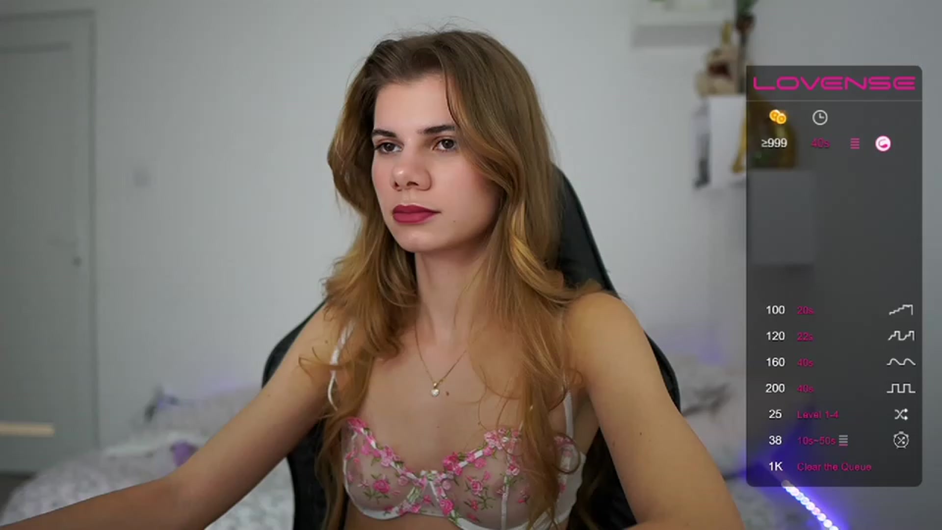 Gallery image thumbnail from RileyReid_18's myfreecams stream on, 01/31/2023, 15:11 image 13 of 20