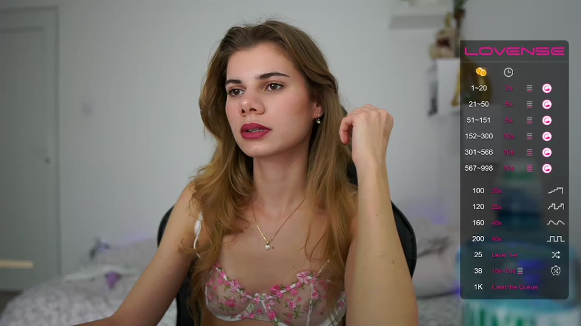 Gallery image thumbnail from RileyReid_18's myfreecams stream on, 01/31/2023, 15:11 image 16 of 20