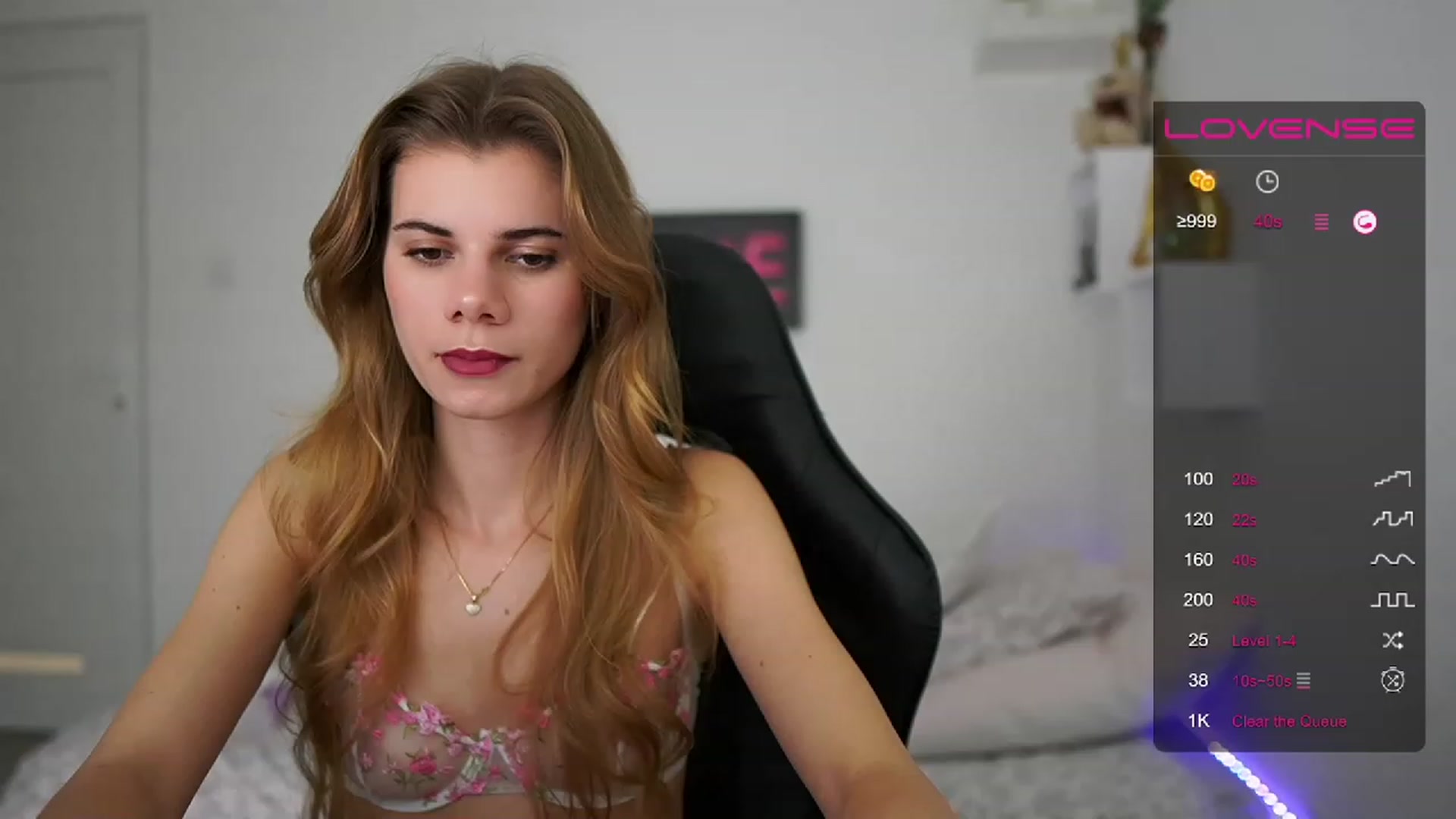 Gallery image thumbnail from RileyReid_18's myfreecams stream on, 01/31/2023, 15:27 image 15 of 20