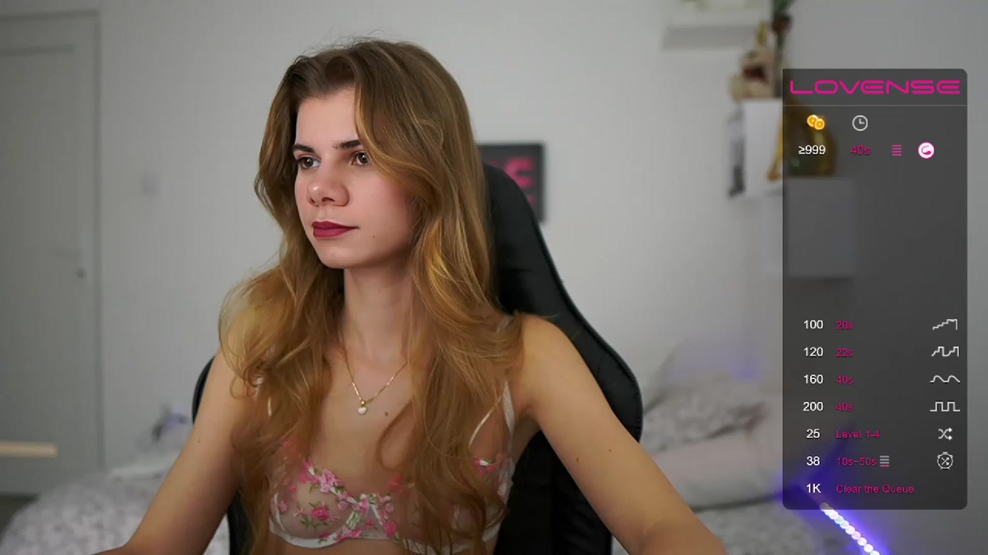Gallery image thumbnail from RileyReid_18's myfreecams stream on, 01/31/2023, 15:27 image 16 of 20