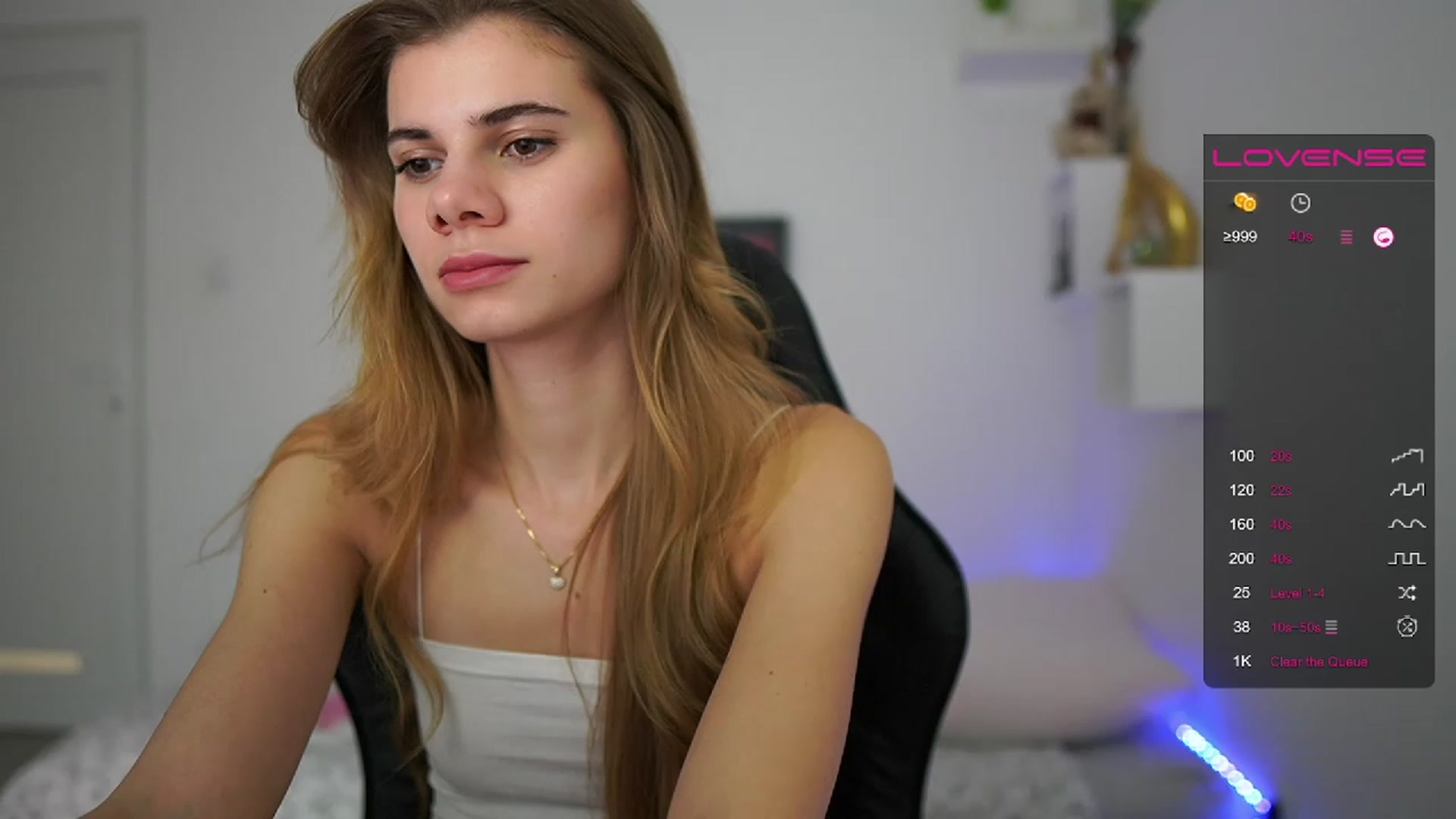 Gallery image thumbnail from RileyReid_18's myfreecams stream on, 02/02/2023, 17:16 image 18 of 20