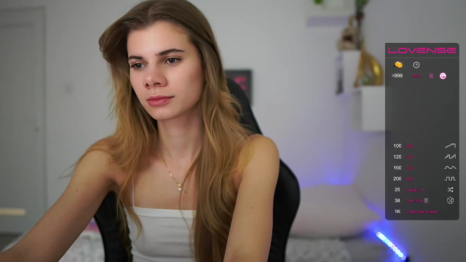 Gallery image thumbnail from RileyReid_18's myfreecams stream on, 02/02/2023, 17:16 image 20 of 20