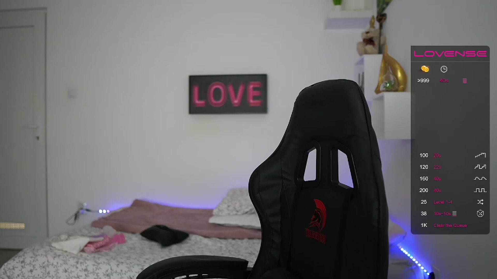 Gallery image thumbnail from RileyReid_18's myfreecams stream on, 02/02/2023, 18:32 image 19 of 20