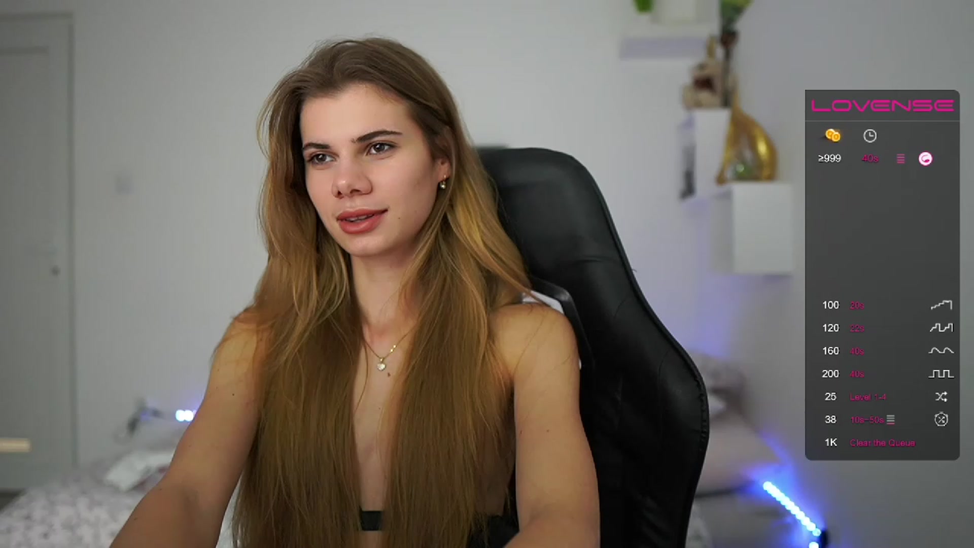 Gallery image thumbnail from RileyReid_18's myfreecams stream on, 02/03/2023, 17:56 image 11 of 20