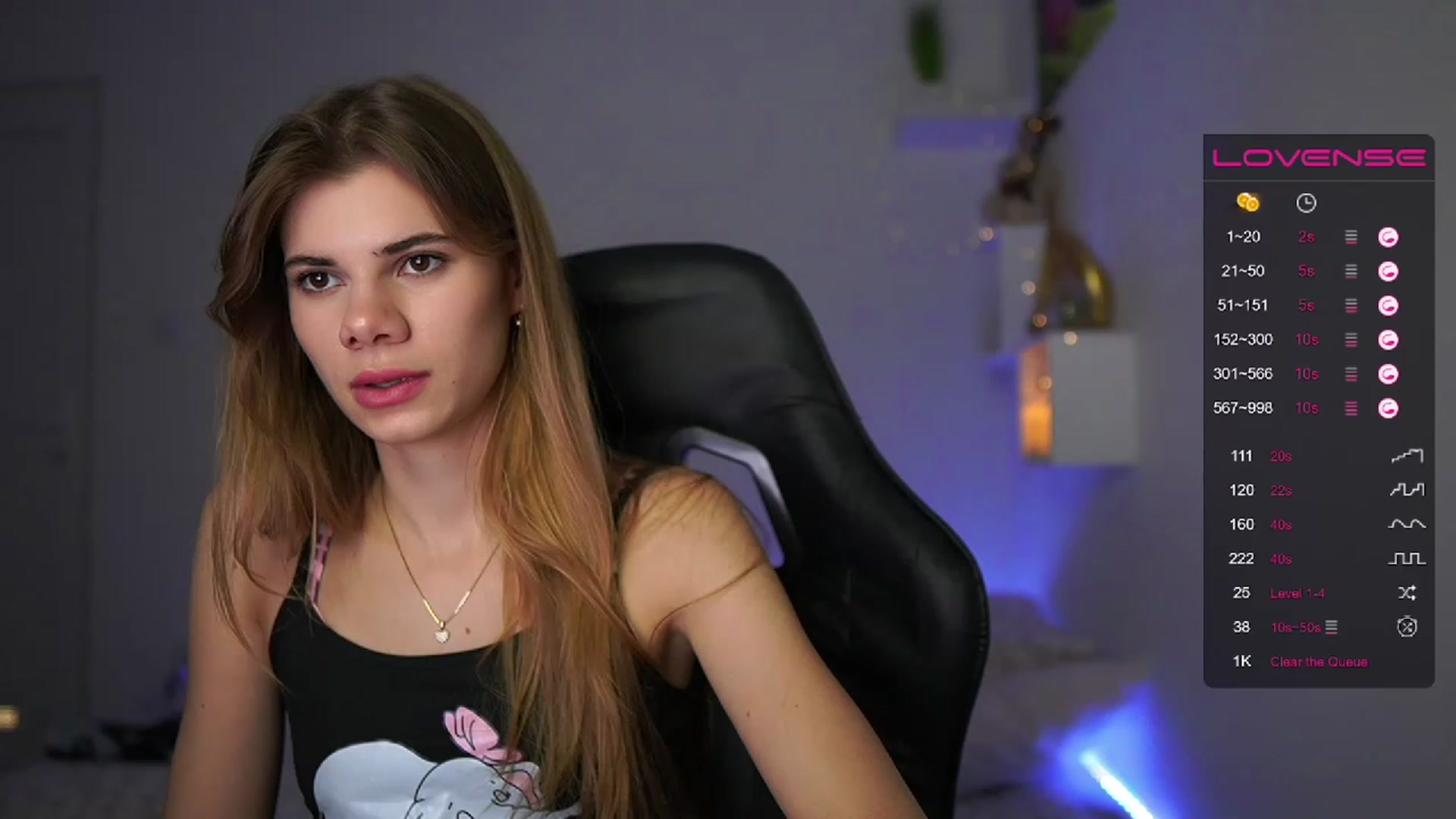 Gallery image thumbnail from RileyReid_18's myfreecams stream on, 02/09/2023, 14:41 image 13 of 20