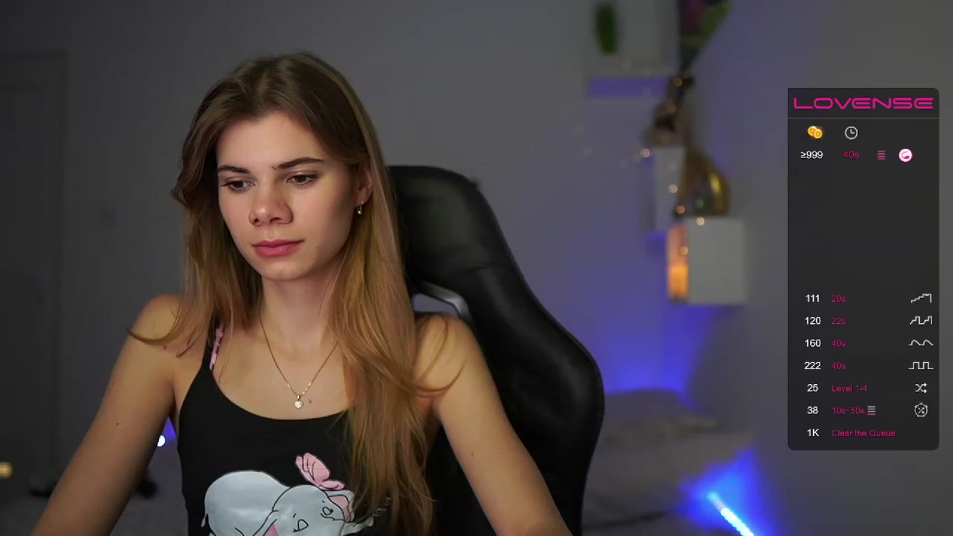 Gallery image thumbnail from RileyReid_18's myfreecams stream on, 02/09/2023, 14:41 image 9 of 20