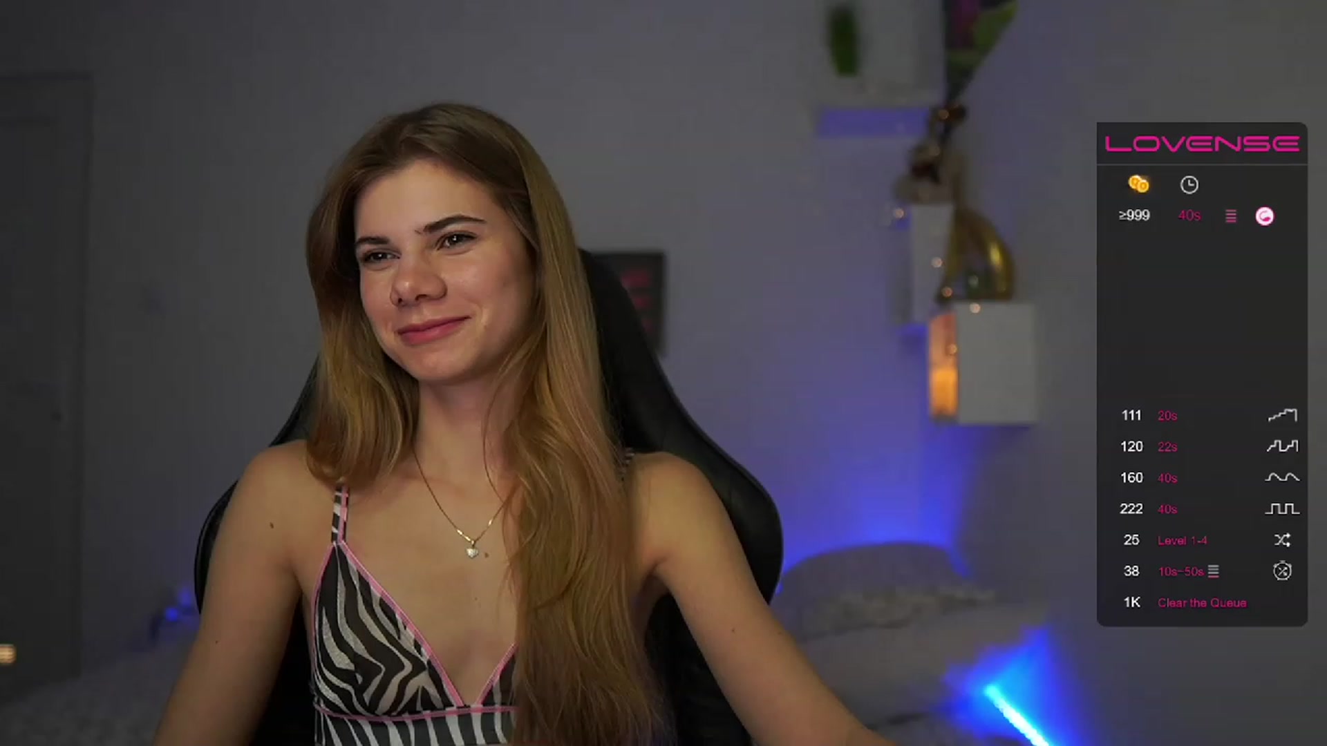 Gallery image thumbnail from RileyReid_18's myfreecams stream on, 02/09/2023, 15:18 image 13 of 20