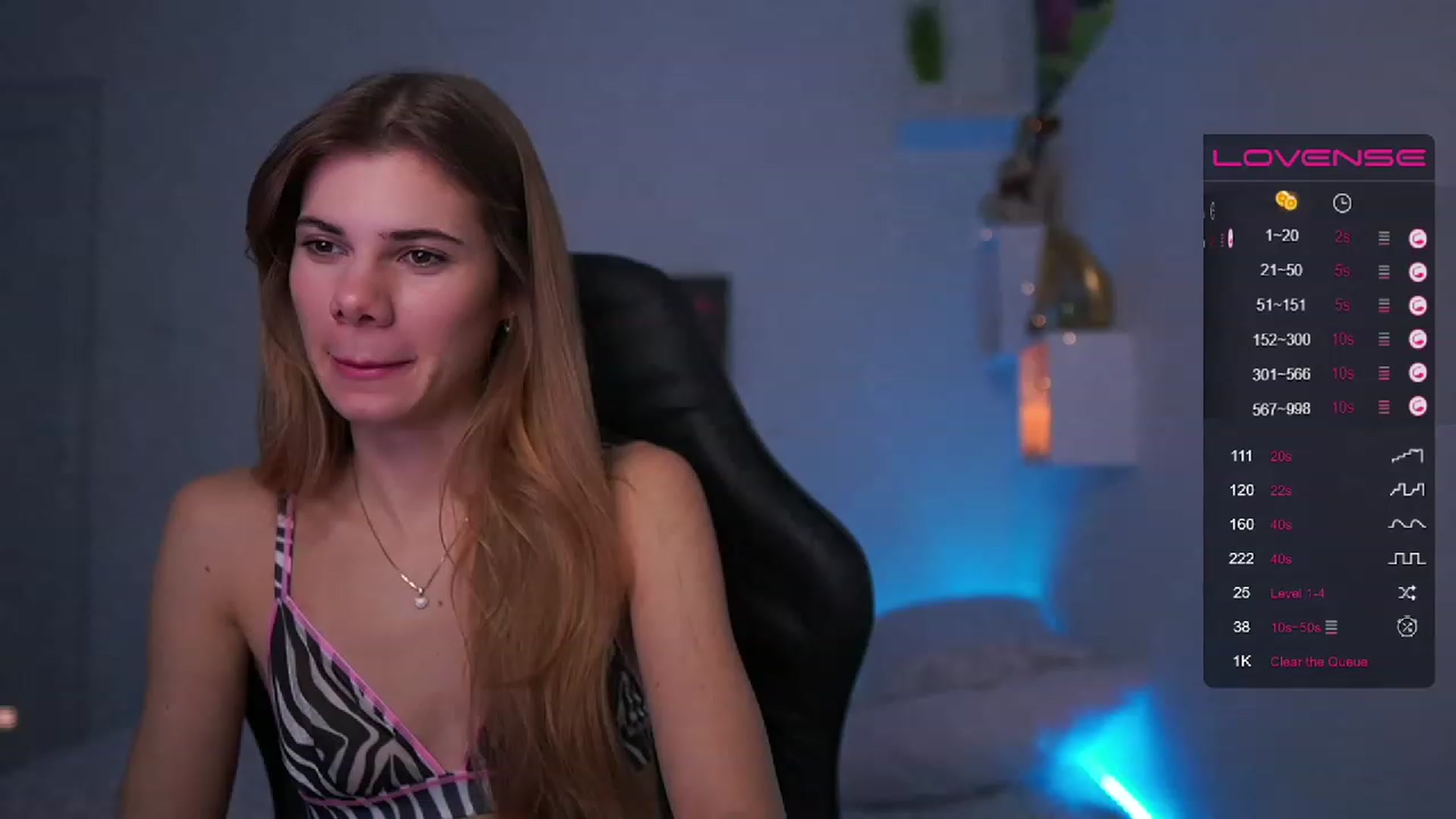 Gallery image thumbnail from RileyReid_18's myfreecams stream on, 02/09/2023, 15:18 image 8 of 20