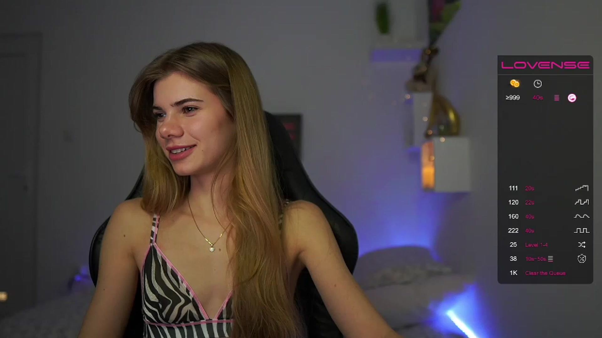 Gallery image thumbnail from RileyReid_18's myfreecams stream on, 02/09/2023, 15:18 image 11 of 20